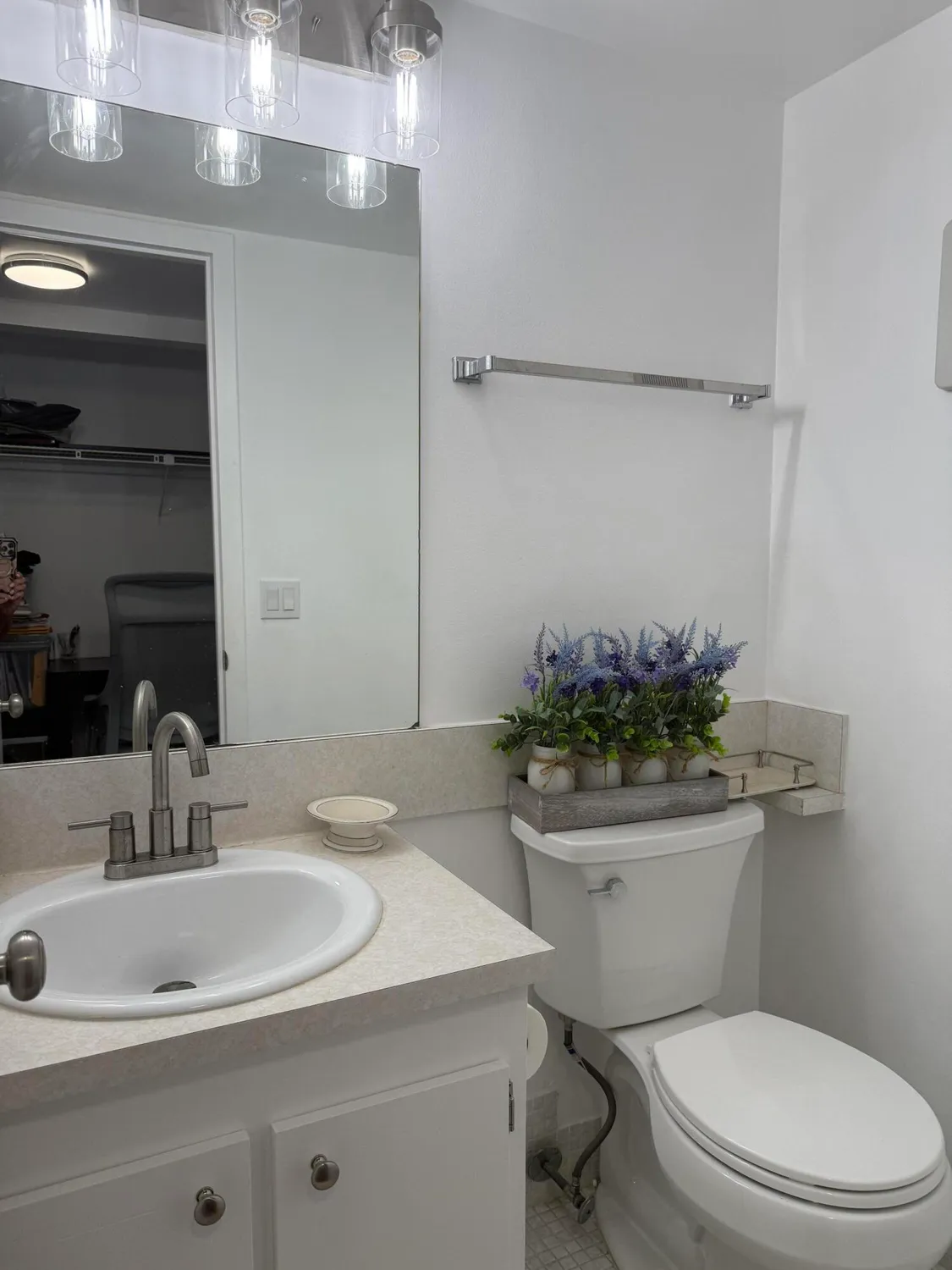 Property Slideshow image 7 of 15 | 244 suffolk f, Boca Raton, FL, 33434