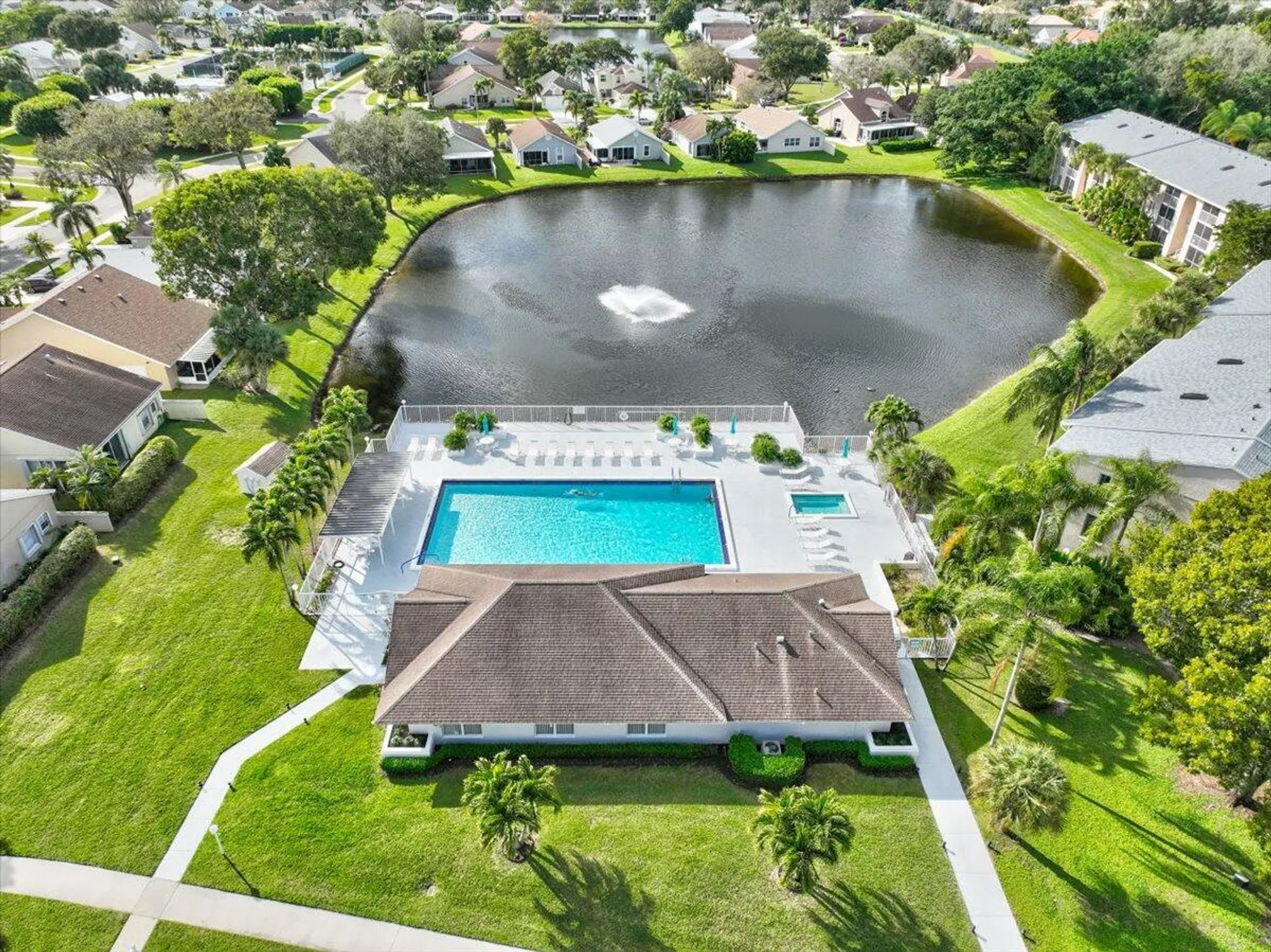 Property Slideshow image 1 of 33 | 13811 oneida dr g1, Delray Beach, FL, 33446