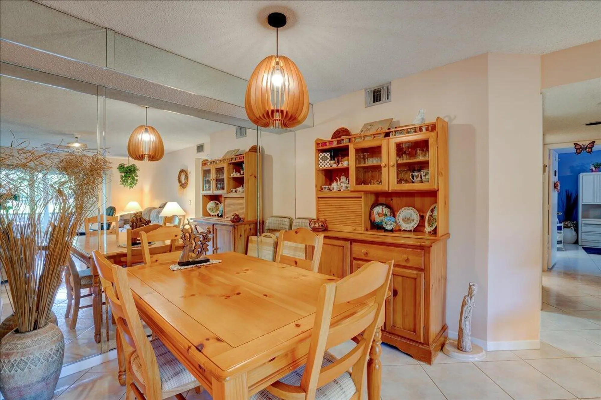 Property Slideshow image 10 of 33 | 13811 oneida dr g1, Delray Beach, FL, 33446