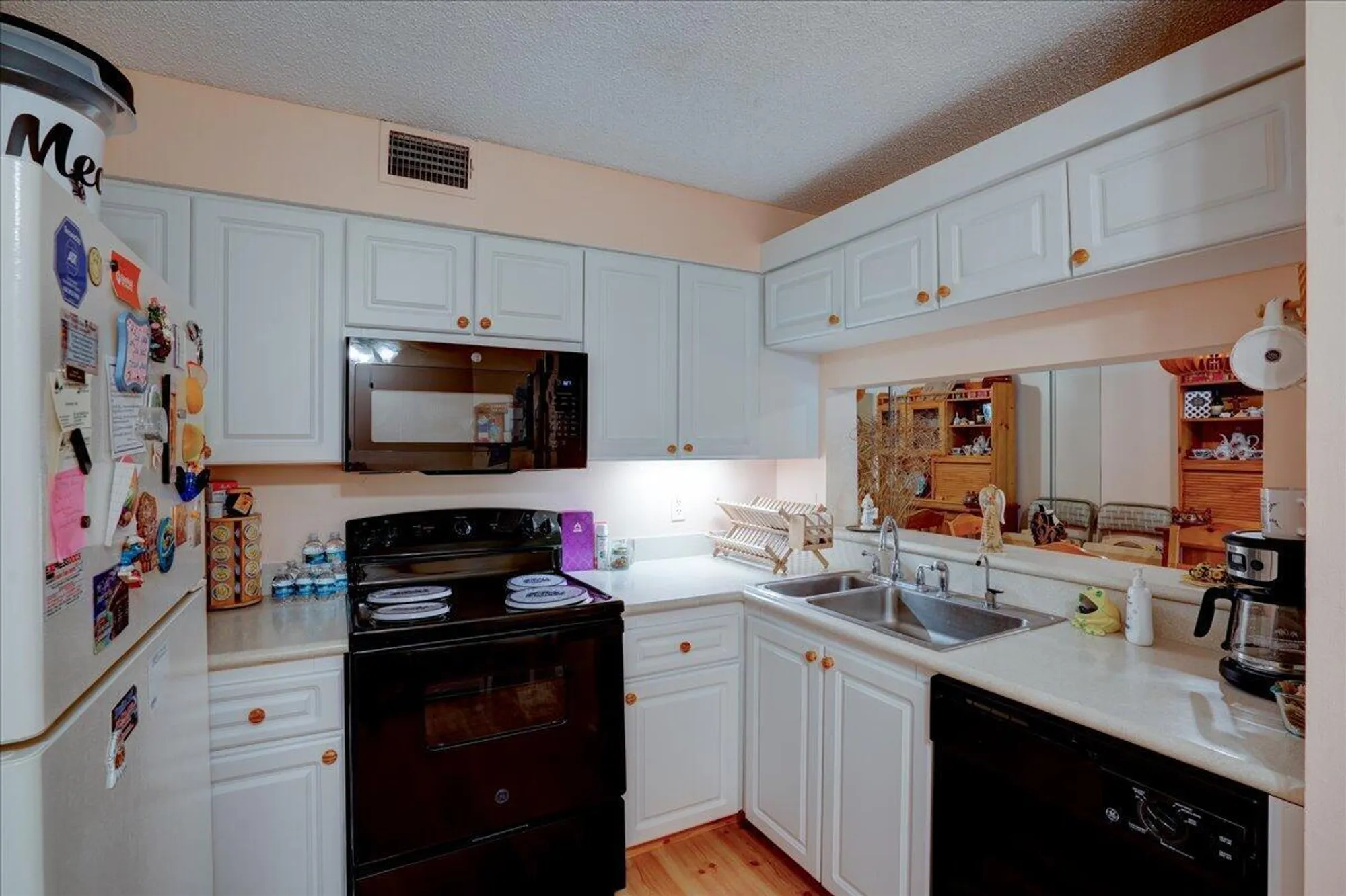 Property Slideshow image 13 of 33 | 13811 oneida dr g1, Delray Beach, FL, 33446