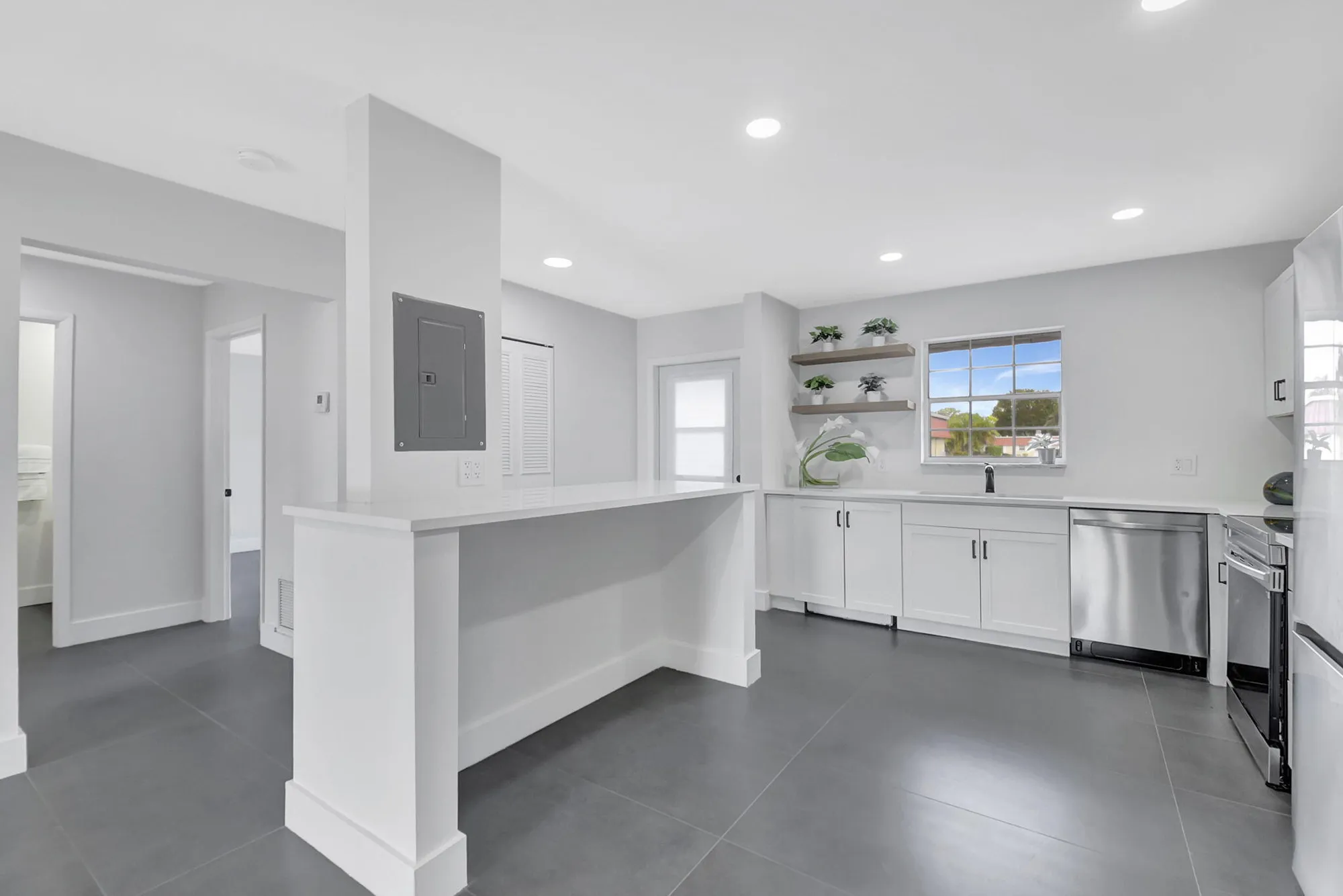 Property Slideshow image 12 of 30 | 868 worcester ln b, Lake Worth, FL, 33467