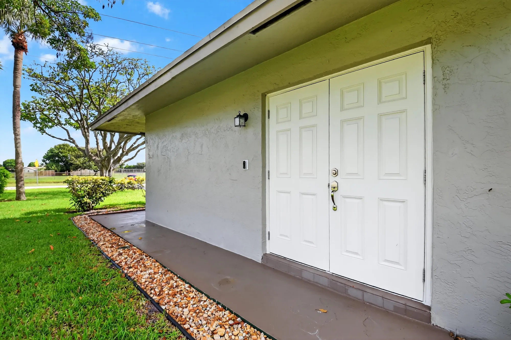 Property Slideshow image 3 of 30 | 1508 palmland dr, Boynton Beach, FL, 33436