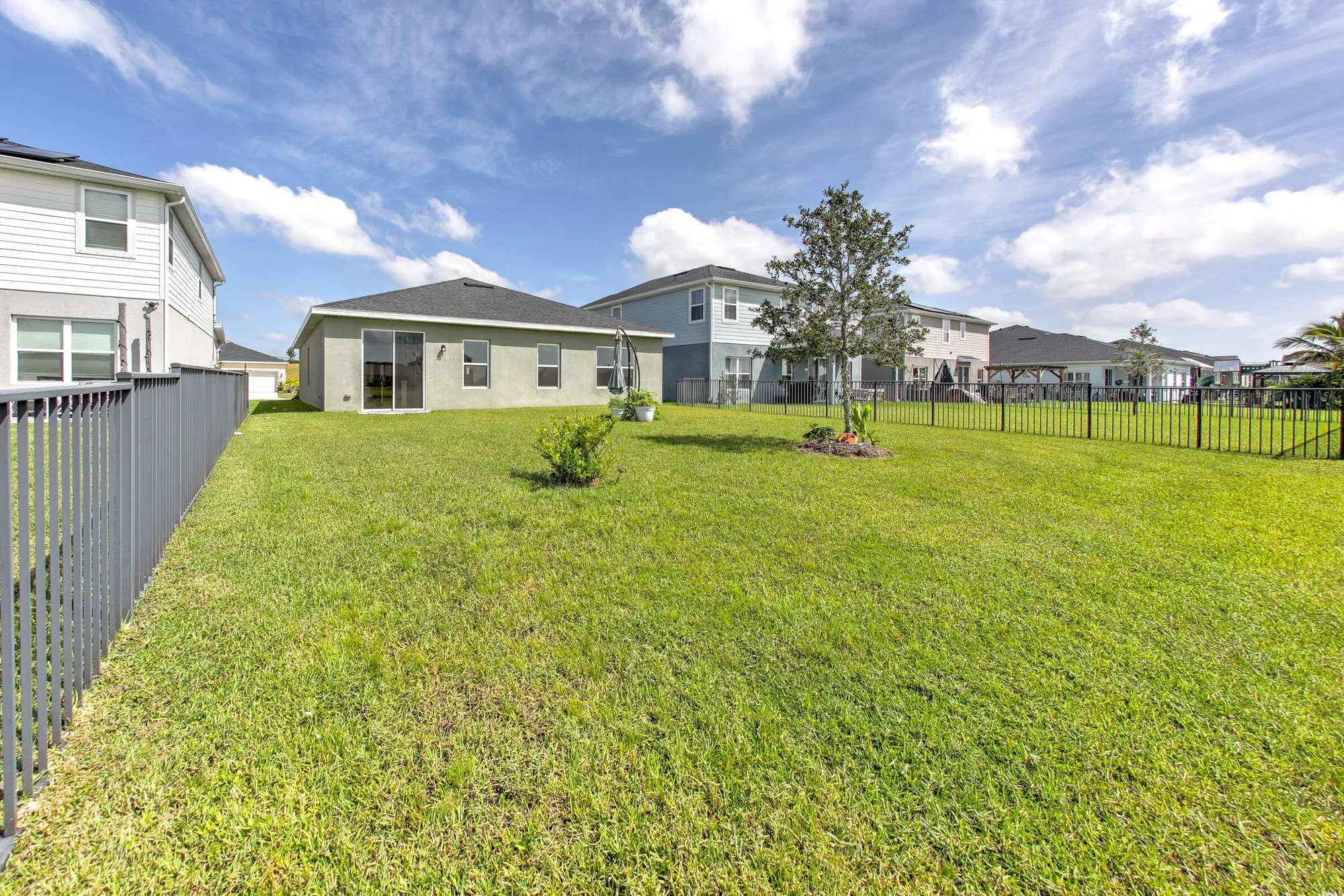 Property Slideshow image 21 of 22 | 10813 sw vasari way, Port Saint Lucie, FL, 34987