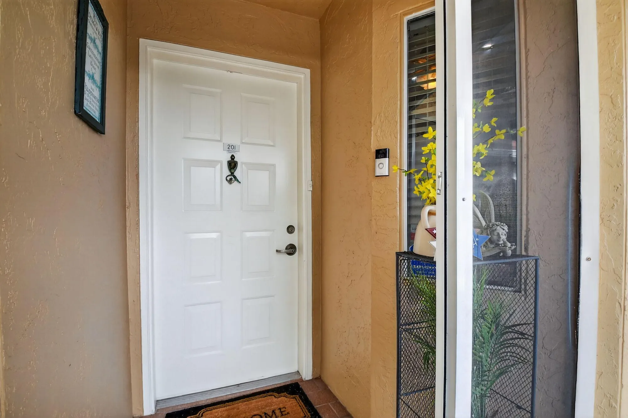 Property Slideshow image 4 of 77 | 5951 regal glen dr 201, Boynton Beach, FL, 33437