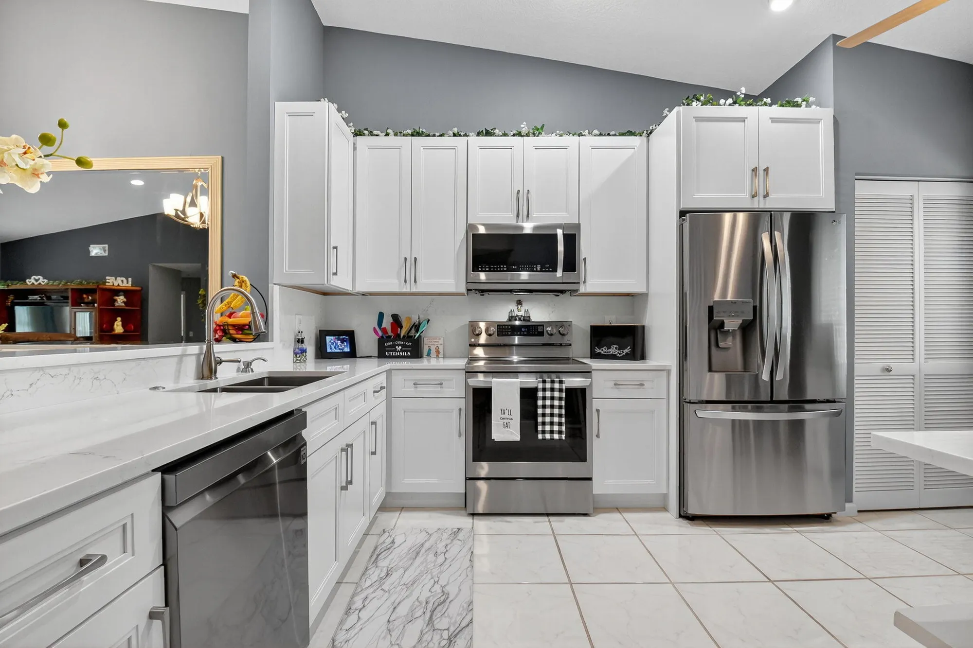 Property Slideshow image 9 of 77 | 5951 regal glen dr 201, Boynton Beach, FL, 33437