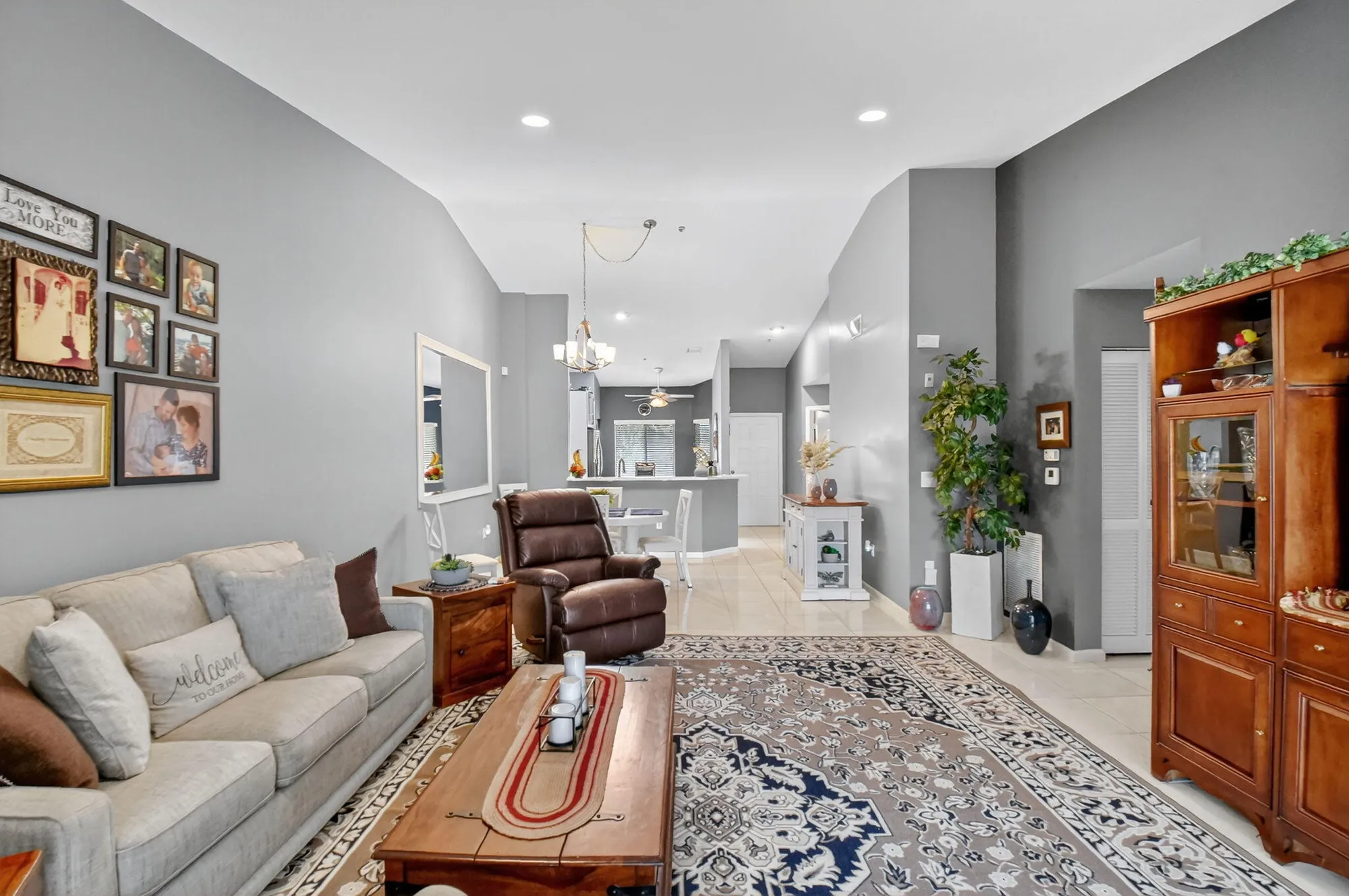 Property Slideshow image 22 of 77 | 5951 regal glen dr 201, Boynton Beach, FL, 33437