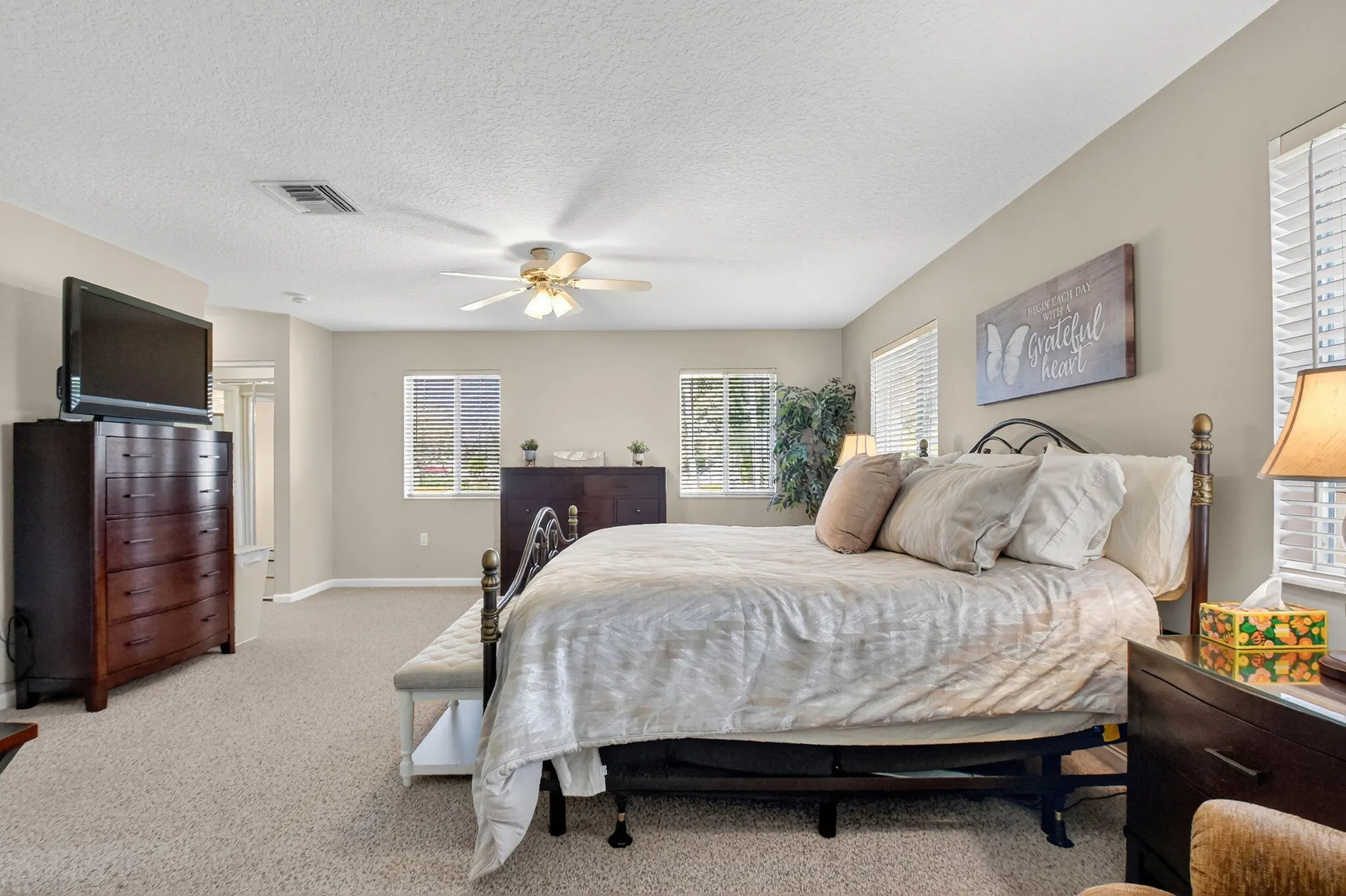 Property Slideshow image 33 of 77 | 5951 regal glen dr 201, Boynton Beach, FL, 33437