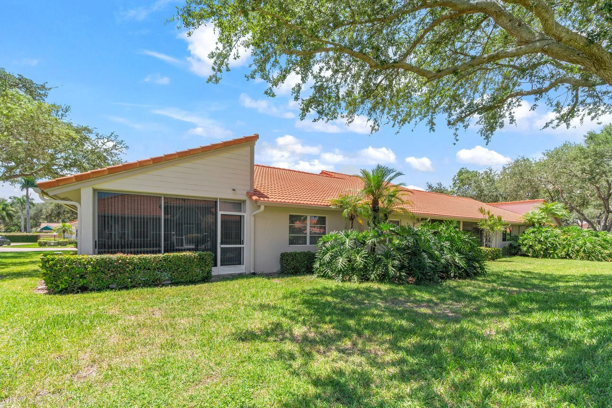 Property Slideshow image 24 of 38 | 9917 summerbrook ter c, Boynton Beach, FL, 33437