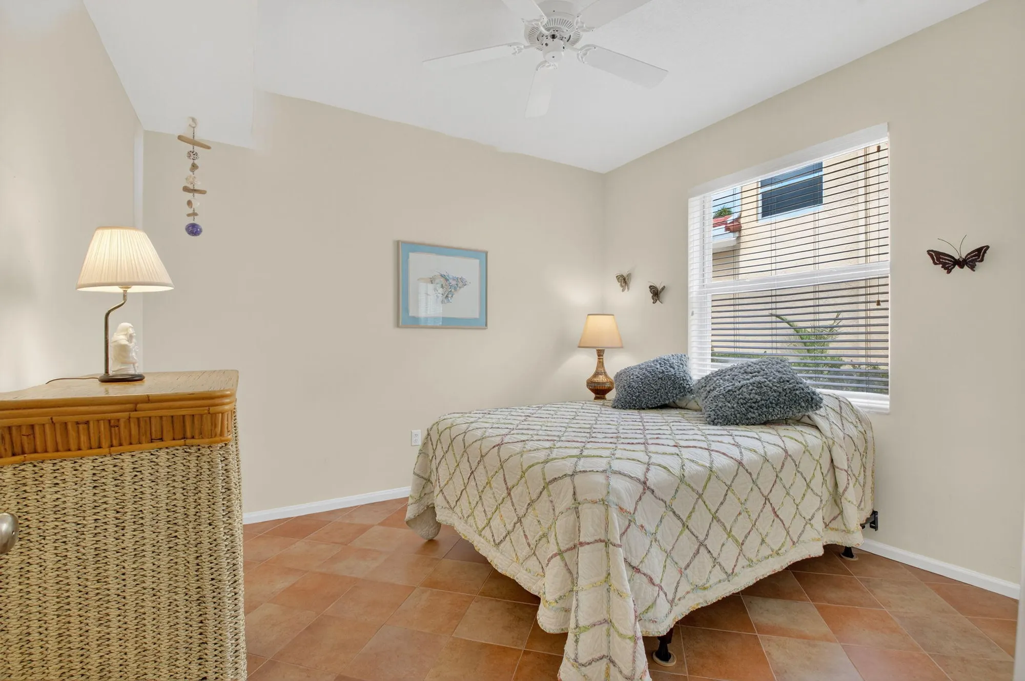 Property Slideshow image 24 of 54 | 12473 crystal pointe dr unit 101, Boynton Beach, FL, 33437