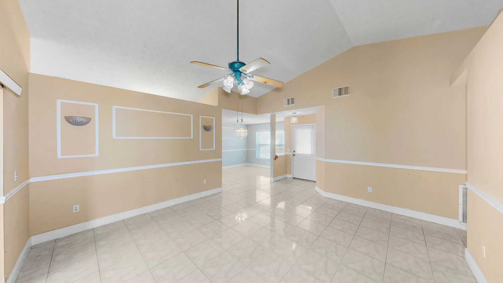 Property Slideshow image 3 of 23 | 413 european ln, Fort Pierce, FL, 34982