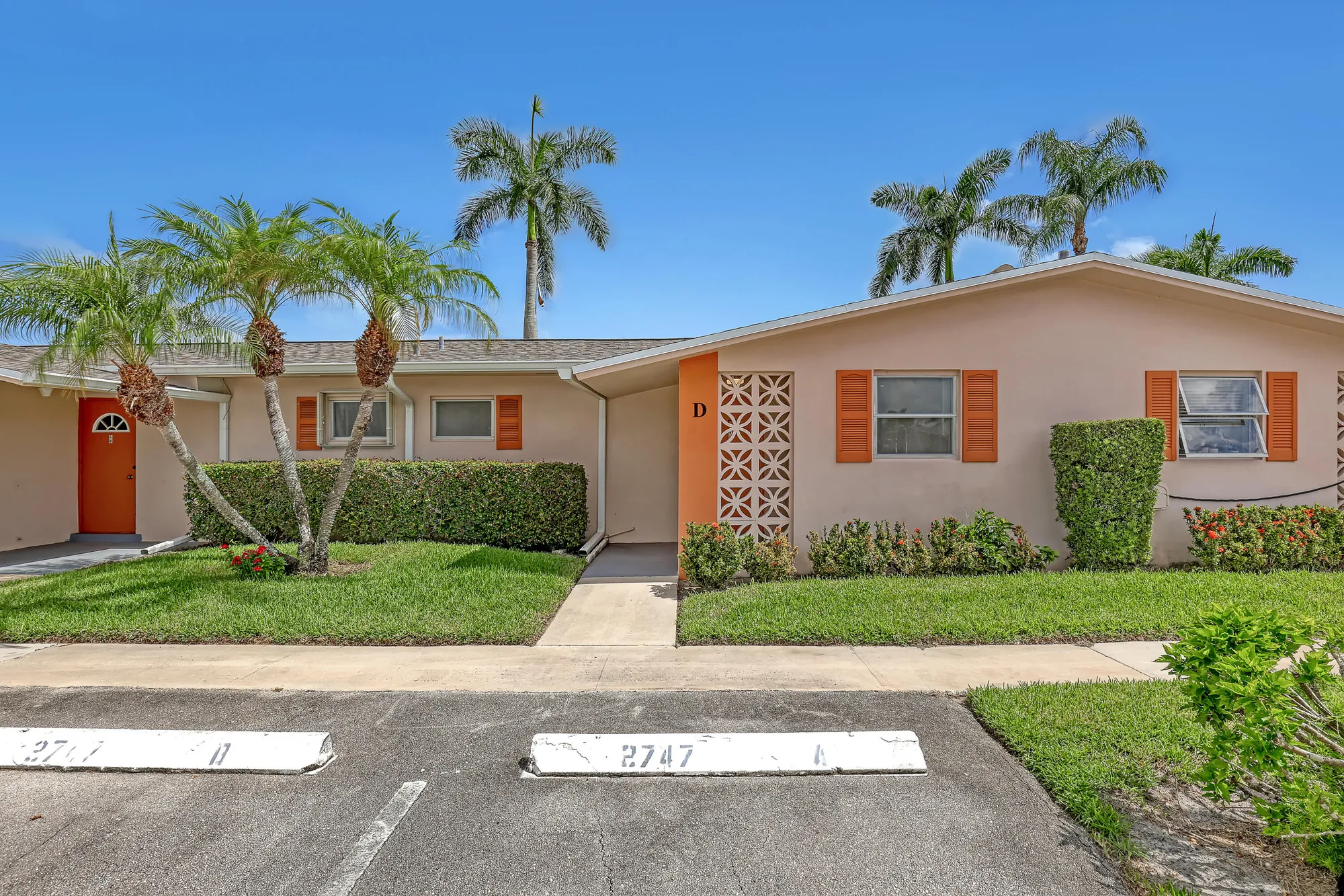 Property Slideshow image 1 of 74 | 2747 dudley dr d, West Palm Beach, FL, 33415