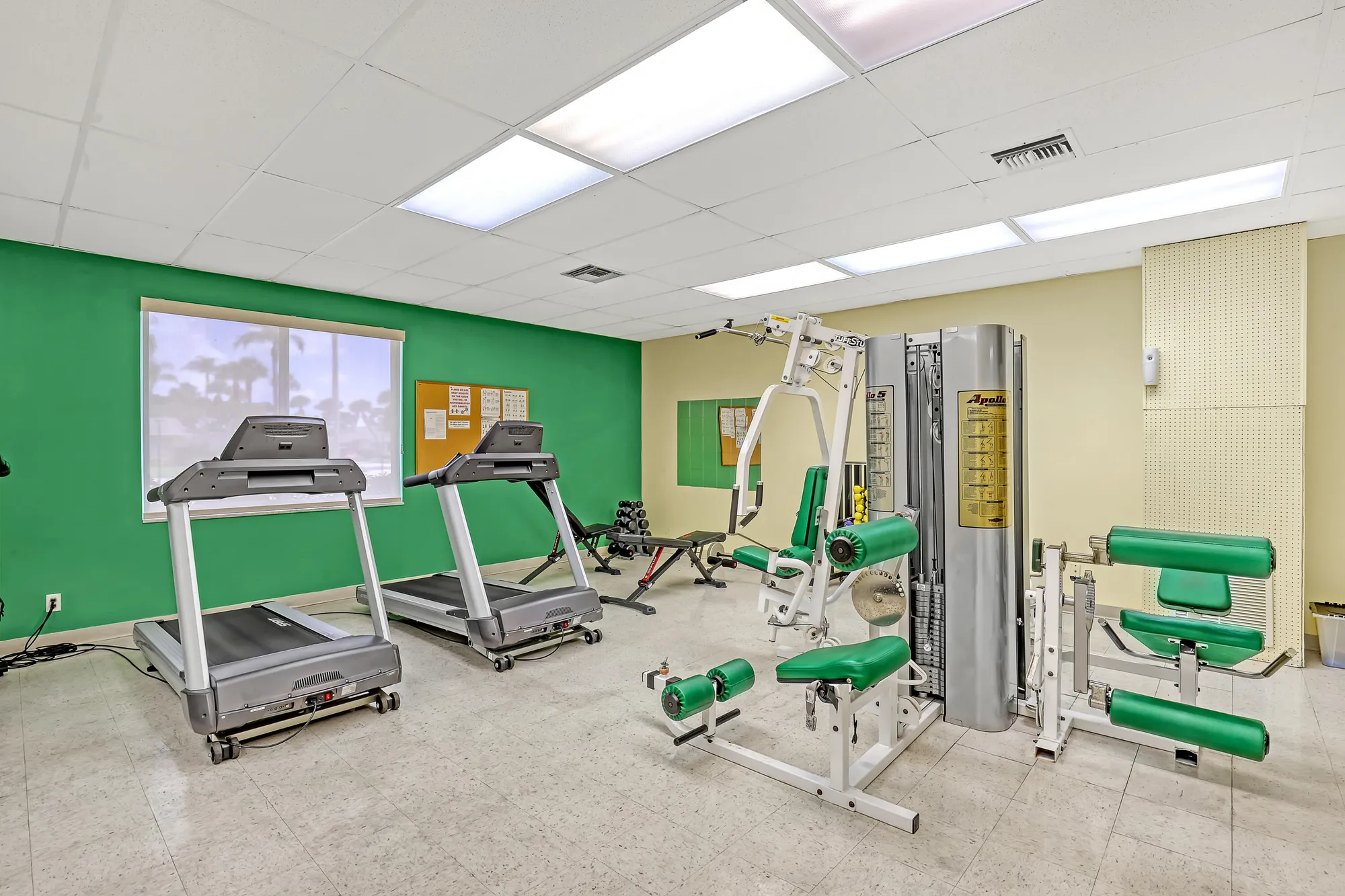 Property Slideshow image 61 of 74 | 2747 dudley dr d, West Palm Beach, FL, 33415