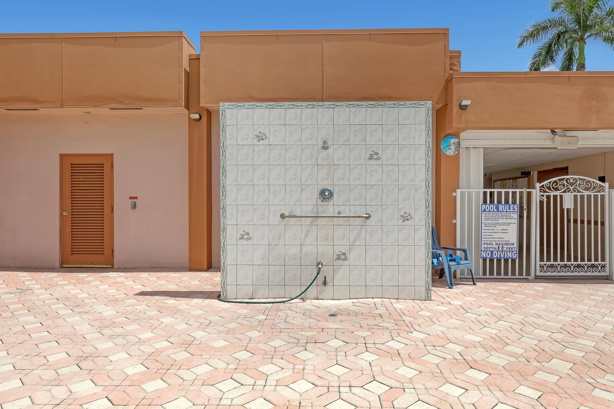 Property Slideshow image 70 of 74 | 2747 dudley dr d, West Palm Beach, FL, 33415