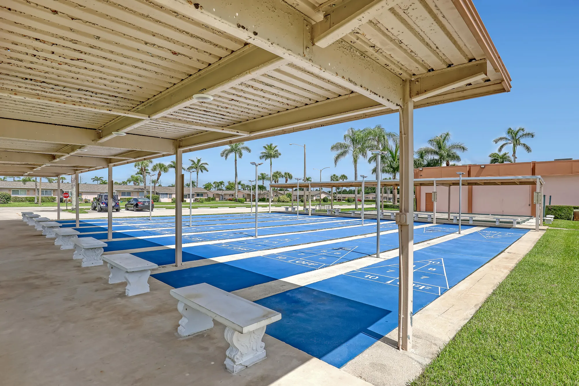 Property Slideshow image 72 of 74 | 2747 dudley dr d, West Palm Beach, FL, 33415