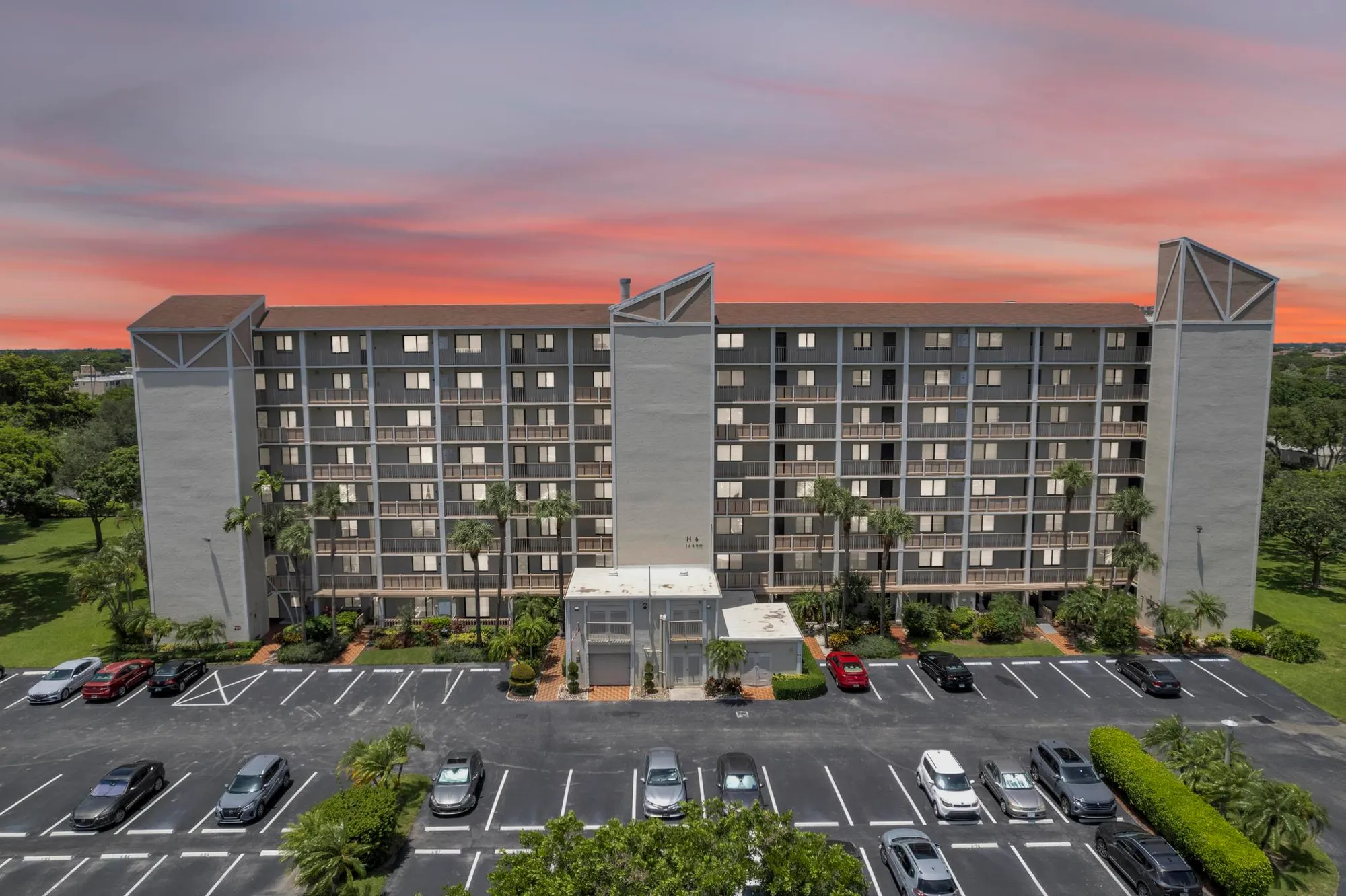 Property Slideshow image 41 of 78 | 14460 strathmore ln apt 306, Delray Beach, FL, 33446