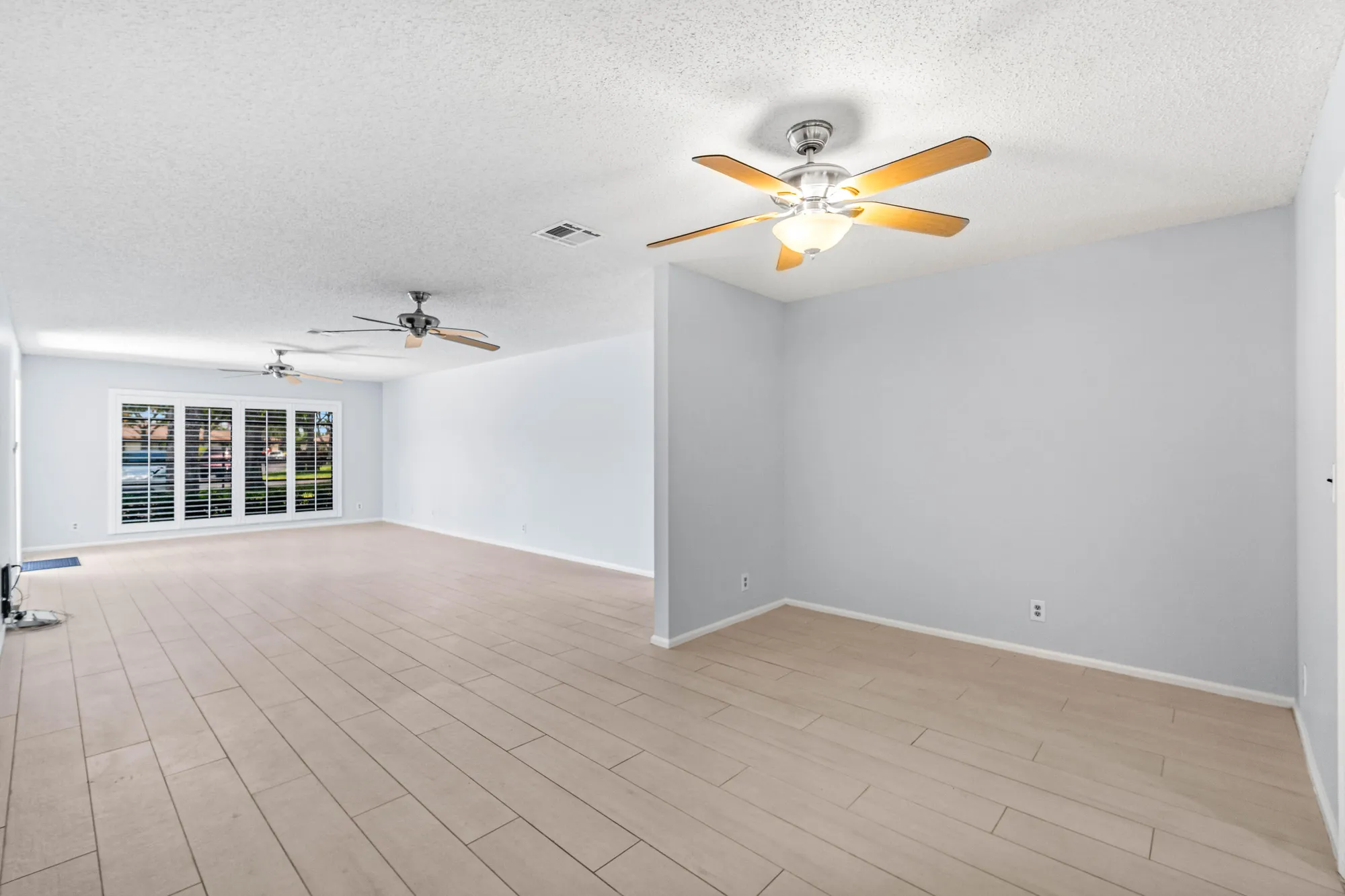 Property Slideshow image 10 of 25 | 4897 hawkwood rd a, Boynton Beach, FL, 33436