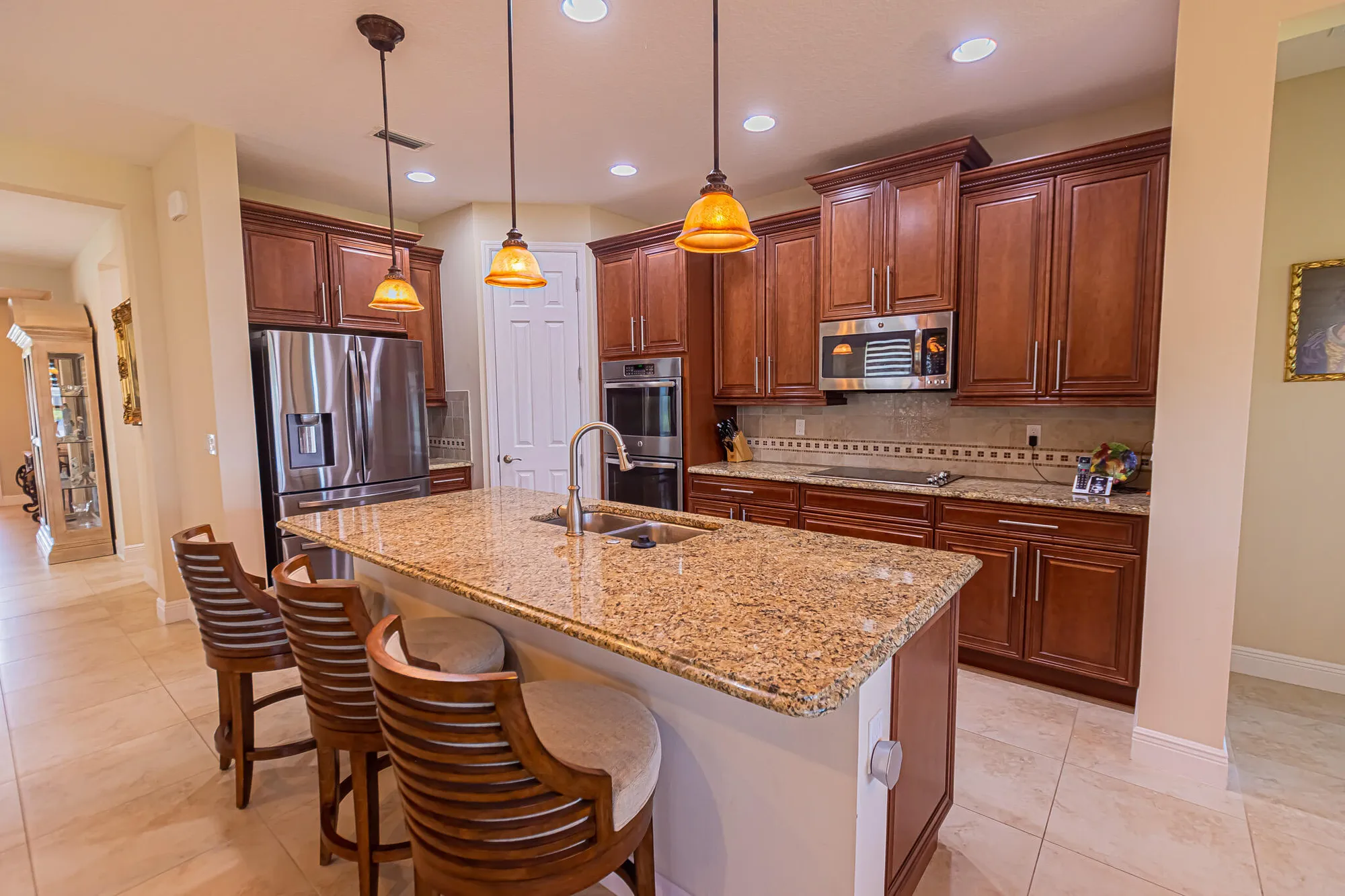 Property Slideshow image 4 of 50 | 10211 sw fernwood ave, Port Saint Lucie, FL, 34987