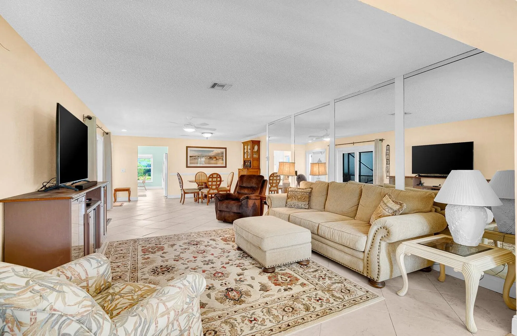 Property Slideshow image 8 of 47 | 5129 minto rd, Boynton Beach, FL, 33472