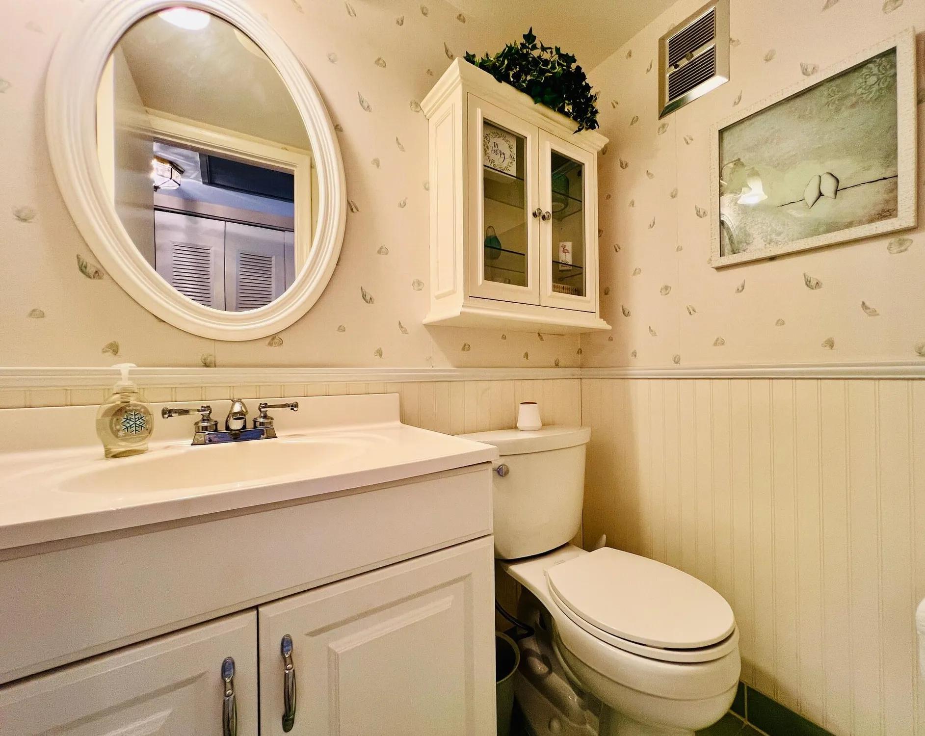 Property Slideshow image 7 of 17 | 126 andover e unit e, West Palm Beach, FL, 33417