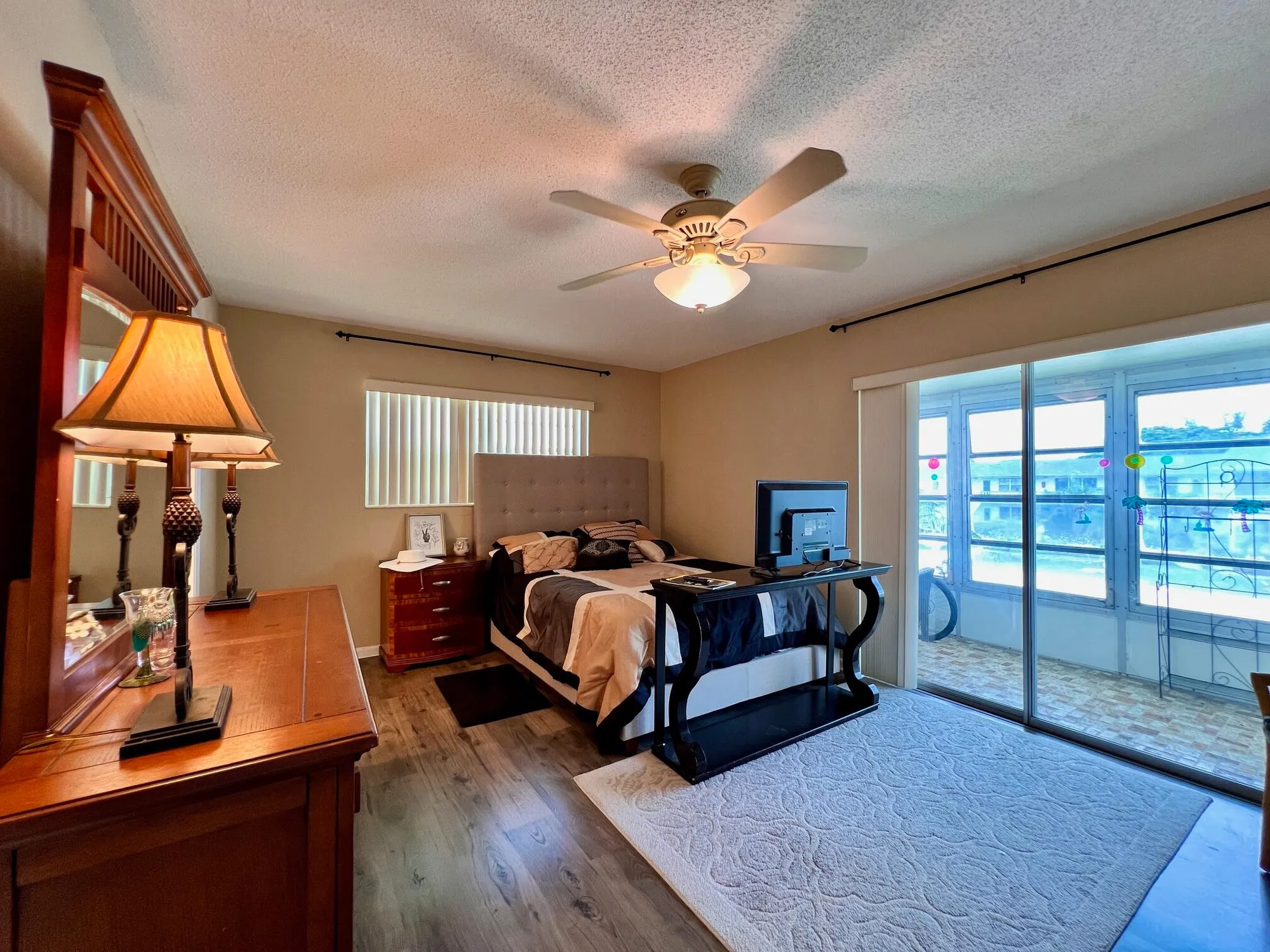 Property Slideshow image 8 of 17 | 126 andover e unit e, West Palm Beach, FL, 33417