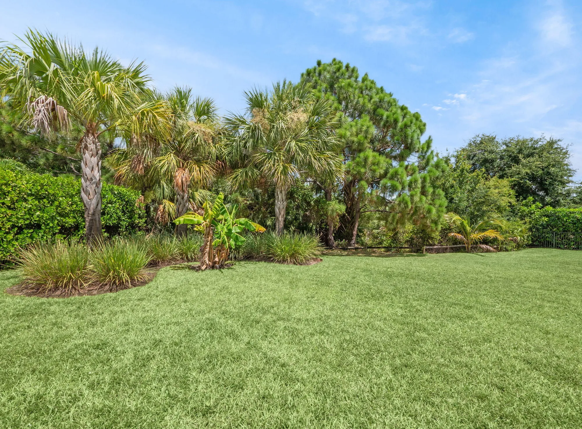 Property Slideshow image 34 of 41 | 724 sw sea green st, Palm City, FL, 34990