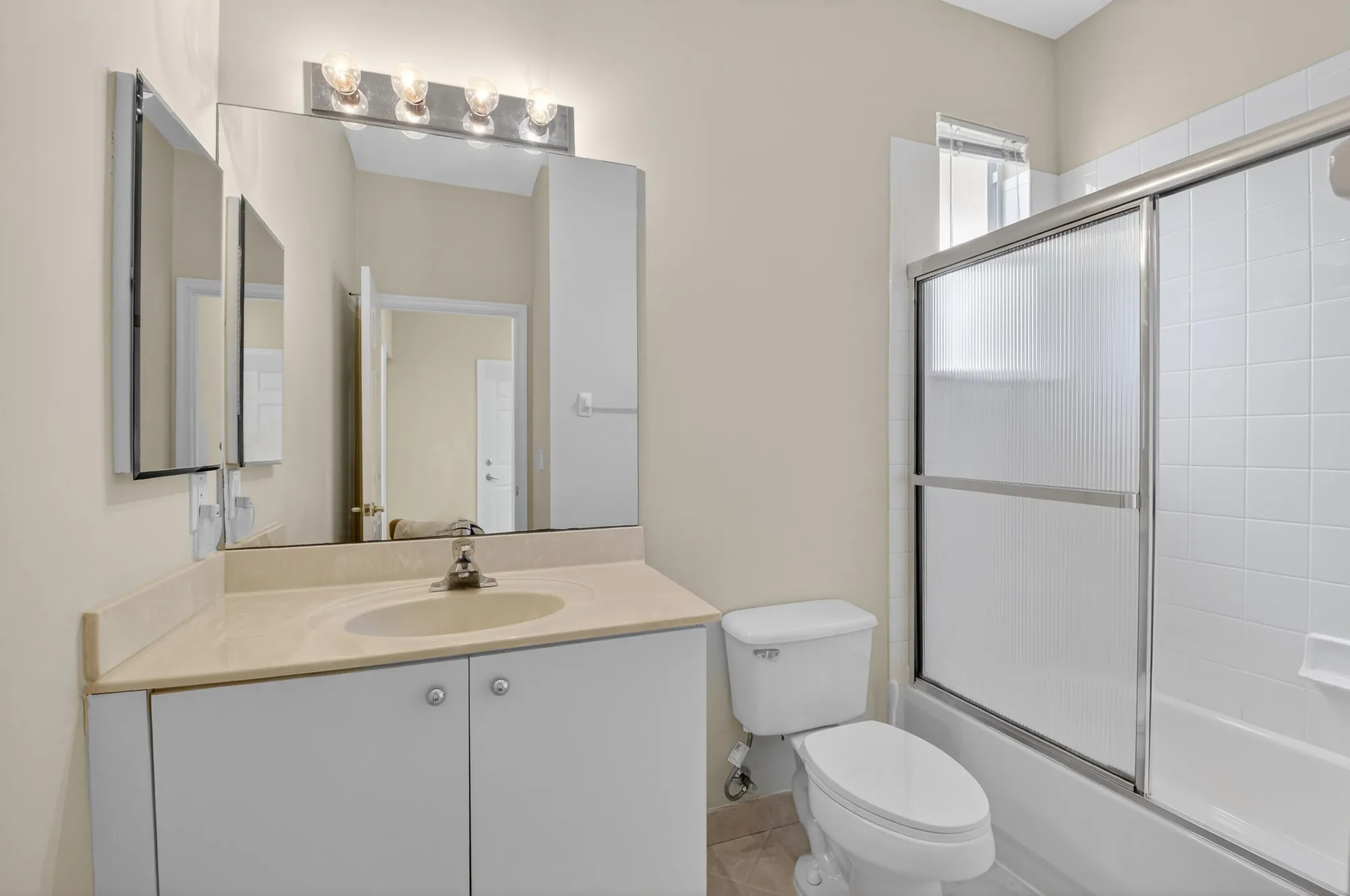 Property Slideshow image 32 of 87 | 7297 cataluna cir, Delray Beach, FL, 33446