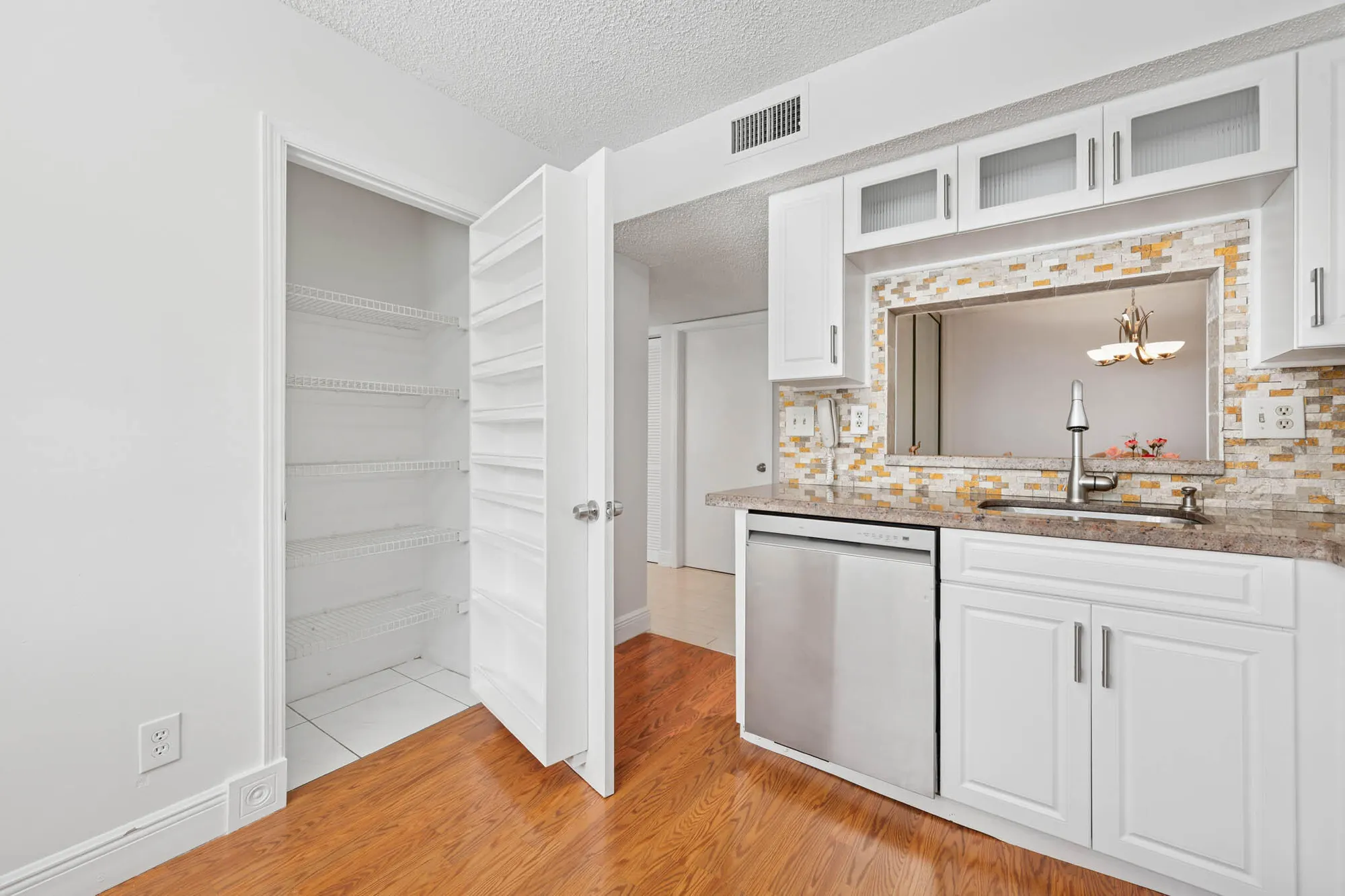 Property Slideshow image 7 of 31 | 15450 pembridge ave 192, Delray Beach, FL, 33484