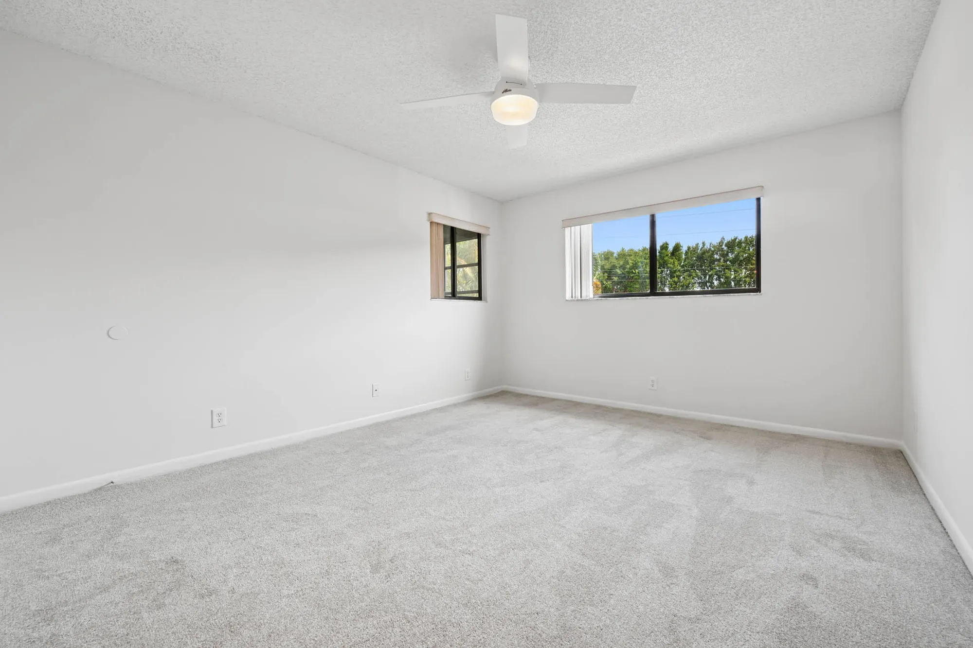 Property Slideshow image 14 of 31 | 15450 pembridge ave 192, Delray Beach, FL, 33484