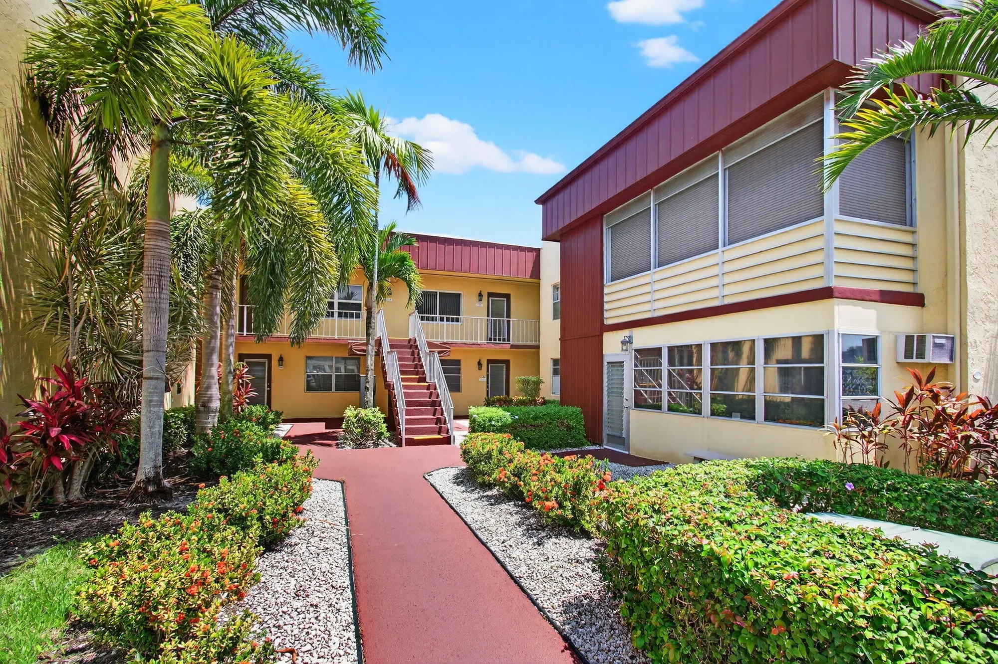 Property Slideshow image 2 of 65 | 605 flanders m, Delray Beach, FL, 33484
