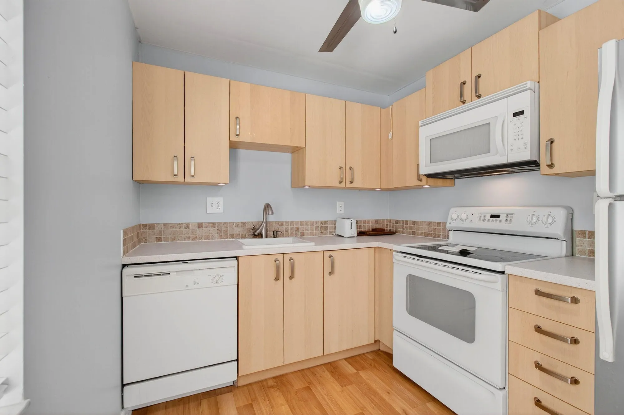 Property Slideshow image 19 of 65 | 605 flanders m, Delray Beach, FL, 33484