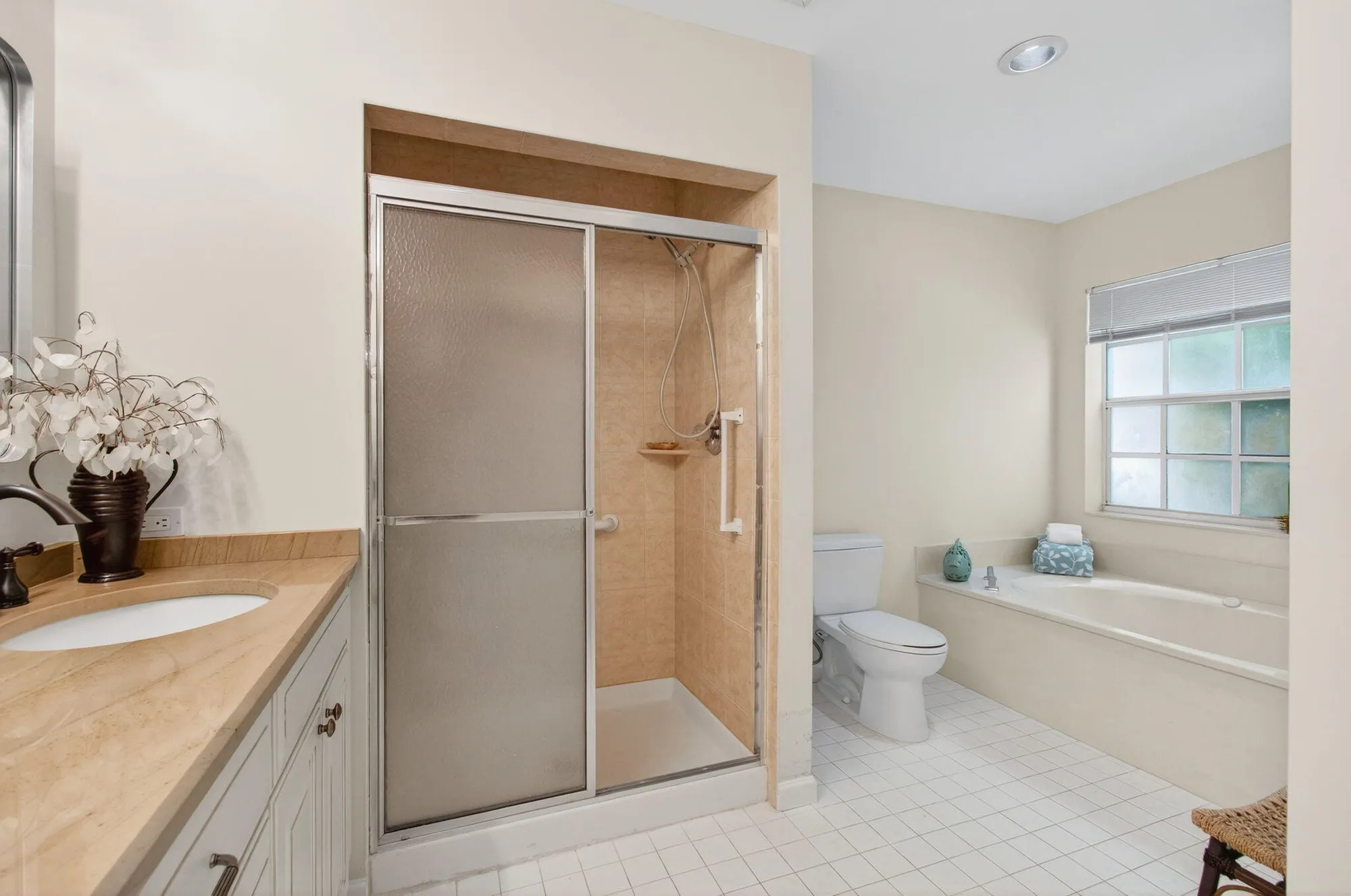 Property Slideshow image 58 of 72 | 11610 briarwood cir apt 1, Boynton Beach, FL, 33437