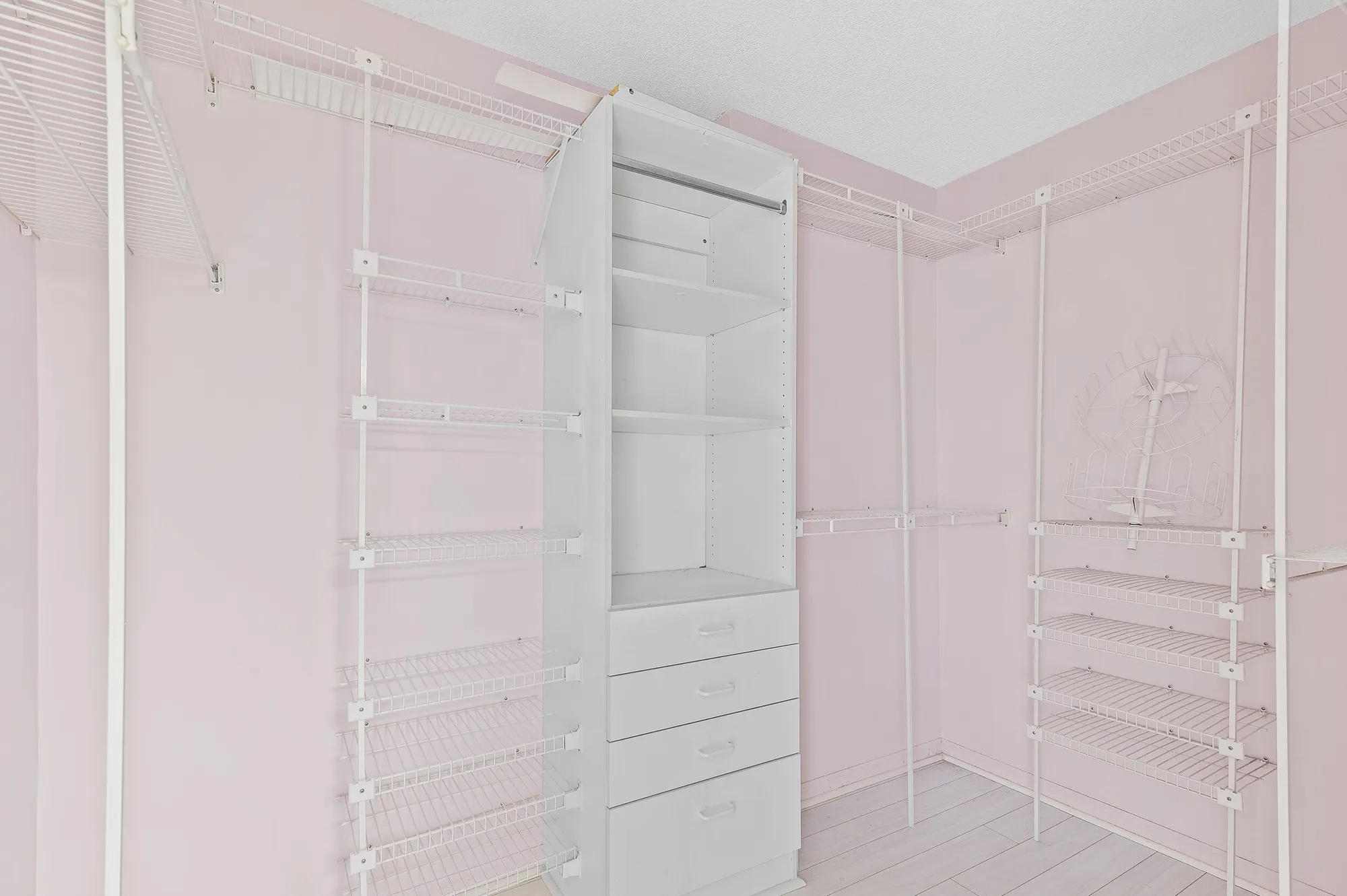 Property Slideshow image 19 of 37 | 7450 trent dr 302, Tamarac, FL, 33321