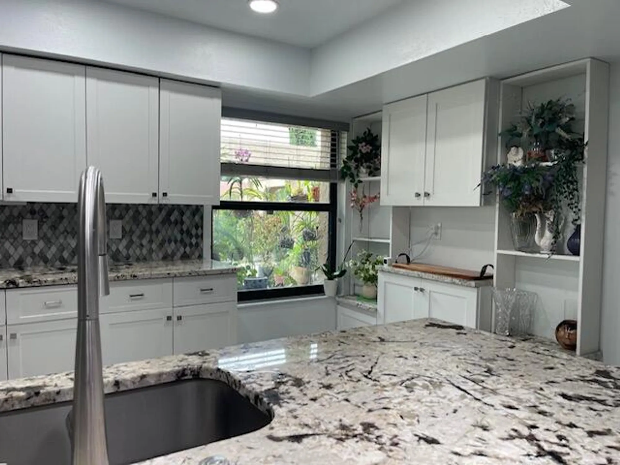 Property Slideshow image 12 of 40 | 5975 forest grove 3 dr 3, Boynton Beach, FL, 33437