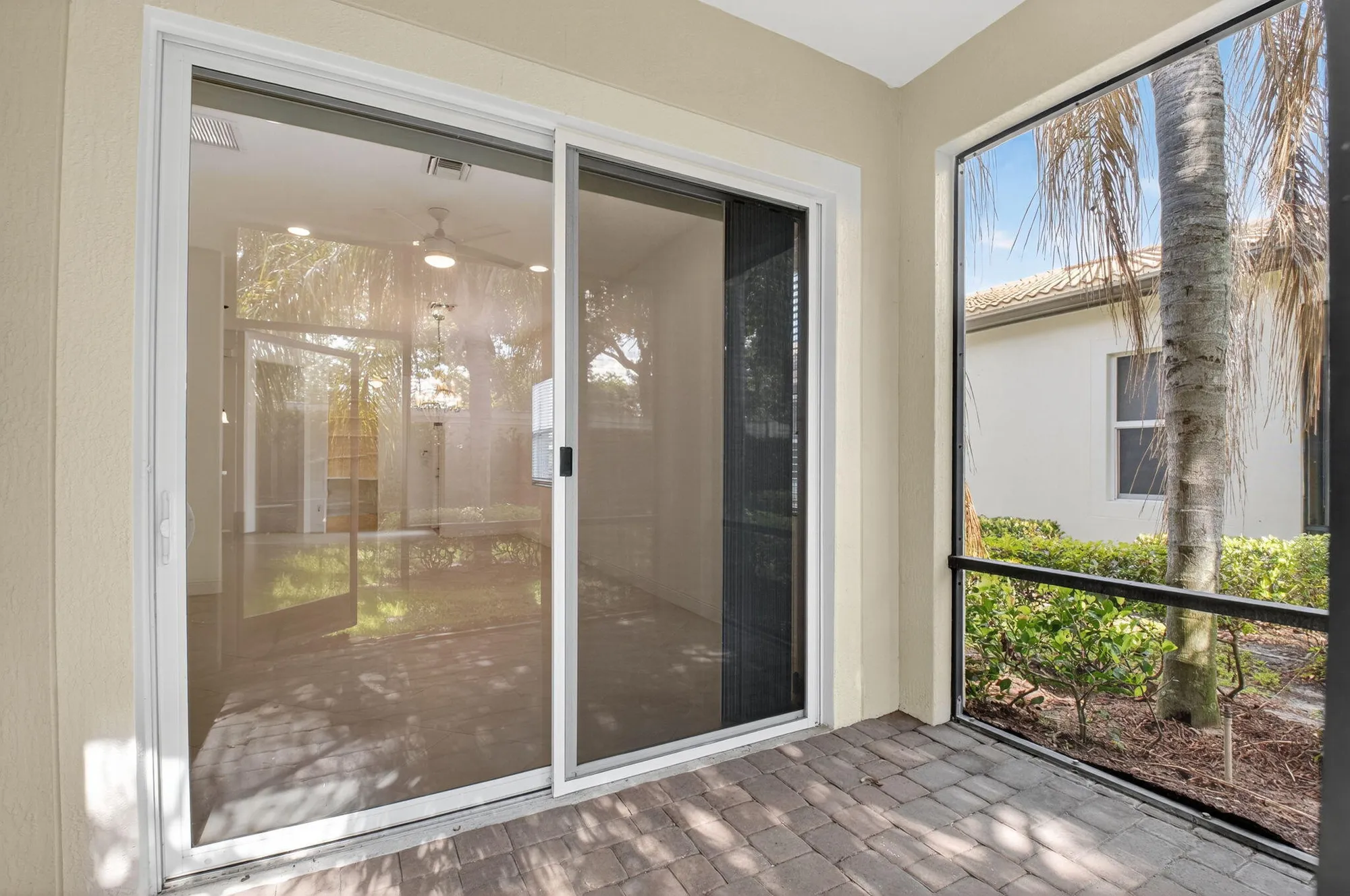 Property Slideshow image 32 of 72 | 14888 via porta, Delray Beach, FL, 33446