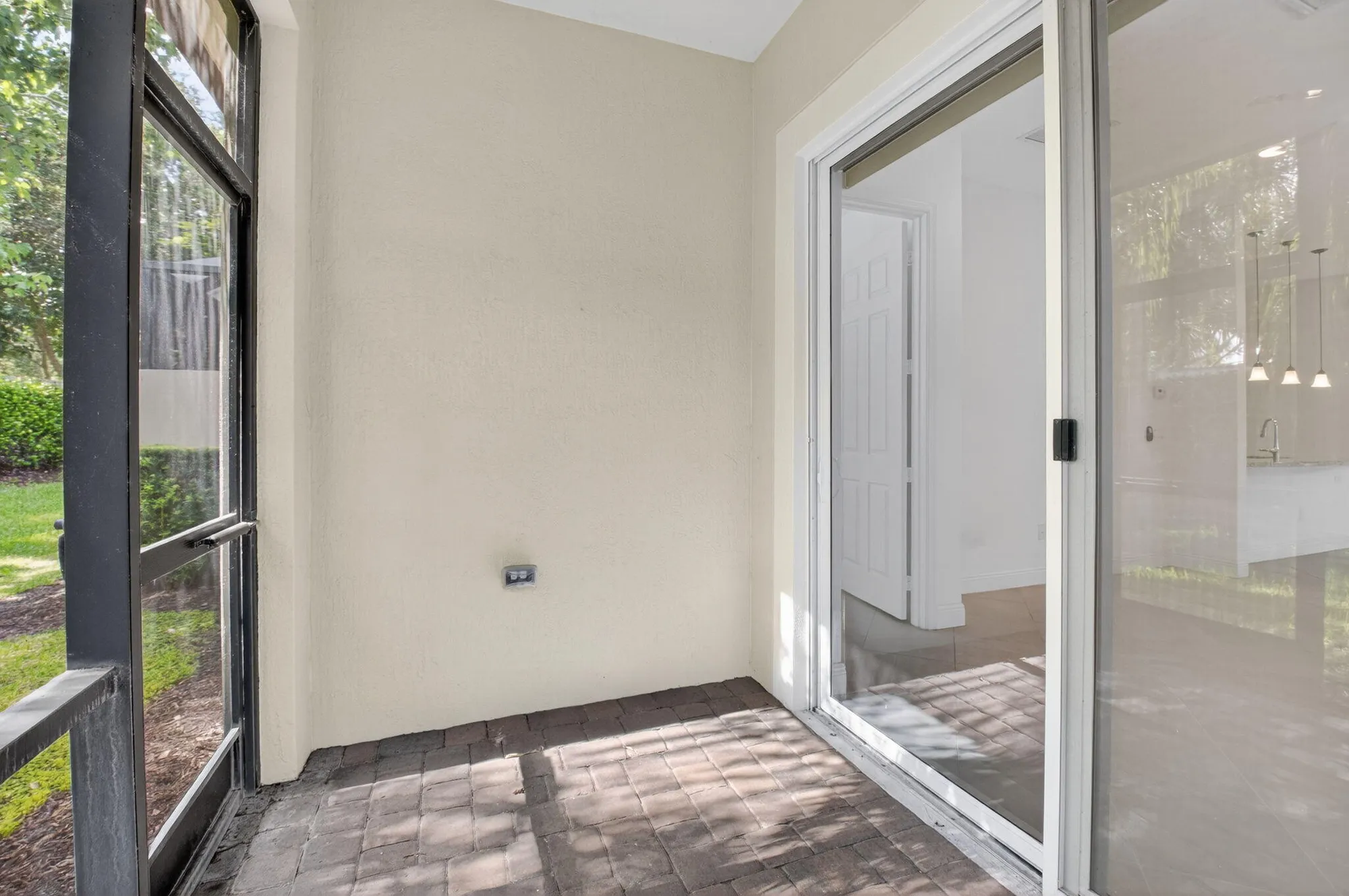 Property Slideshow image 31 of 72 | 14888 via porta, Delray Beach, FL, 33446