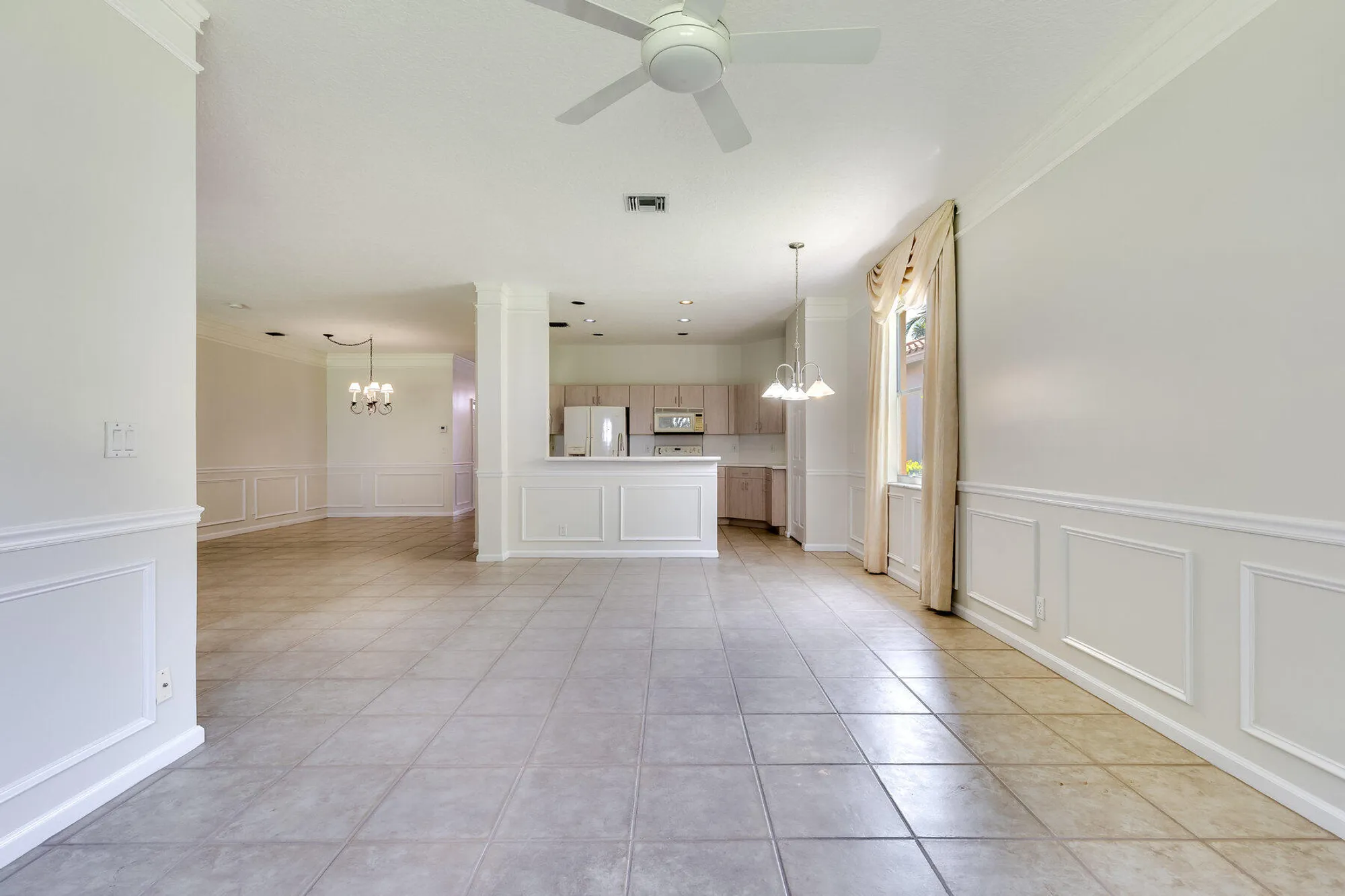 Property Slideshow image 8 of 48 | 12908 coral lakes dr, Boynton Beach, FL, 33437