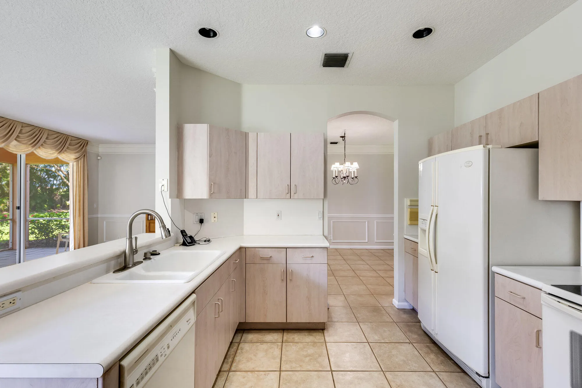 Property Slideshow image 9 of 48 | 12908 coral lakes dr, Boynton Beach, FL, 33437