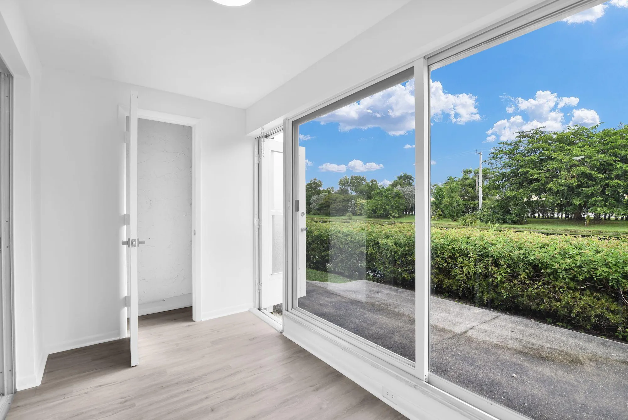 Property Slideshow image 34 of 50 | 8807 bella vista dr # 280, Boca Raton, FL, 33433