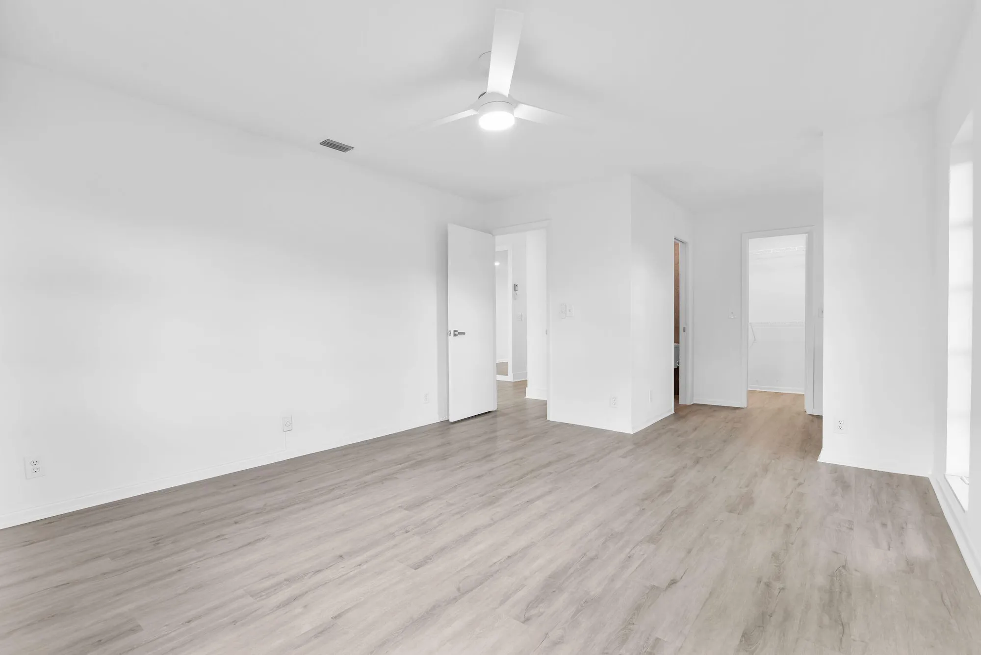 Property Slideshow image 36 of 50 | 8807 bella vista dr # 280, Boca Raton, FL, 33433