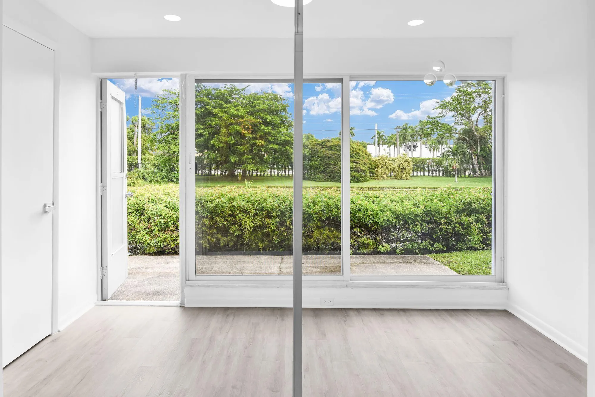 Property Slideshow image 29 of 50 | 8807 bella vista dr # 280, Boca Raton, FL, 33433