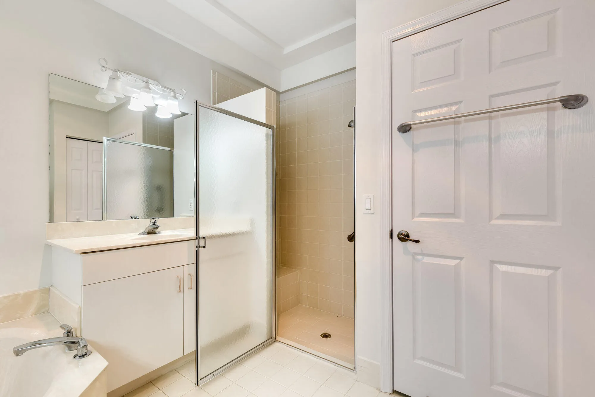 Property Slideshow image 18 of 48 | 12908 coral lakes dr, Boynton Beach, FL, 33437