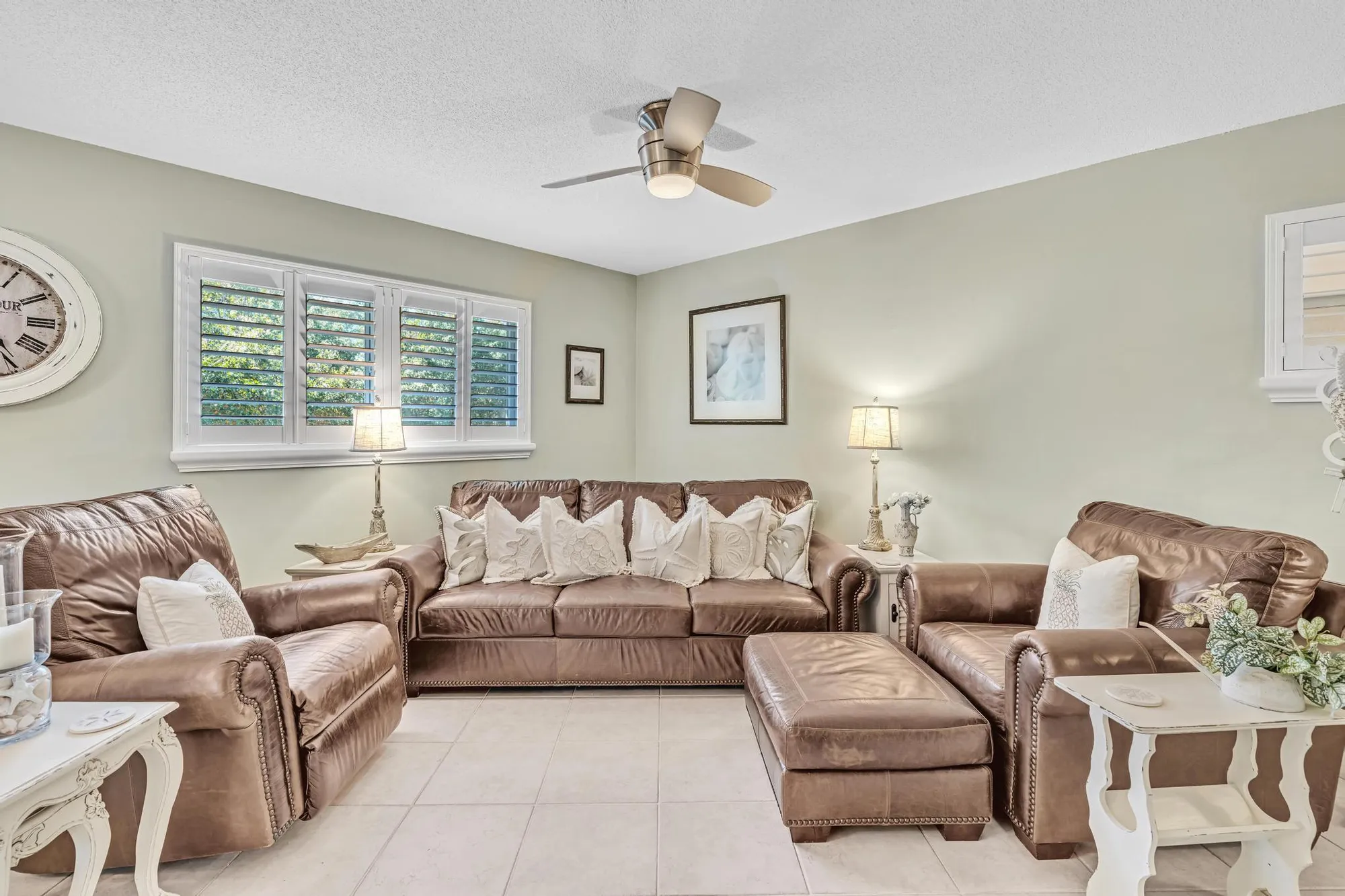 Property Slideshow image 6 of 55 | 33 colonial club dr apt 204, Boynton Beach, FL, 33435
