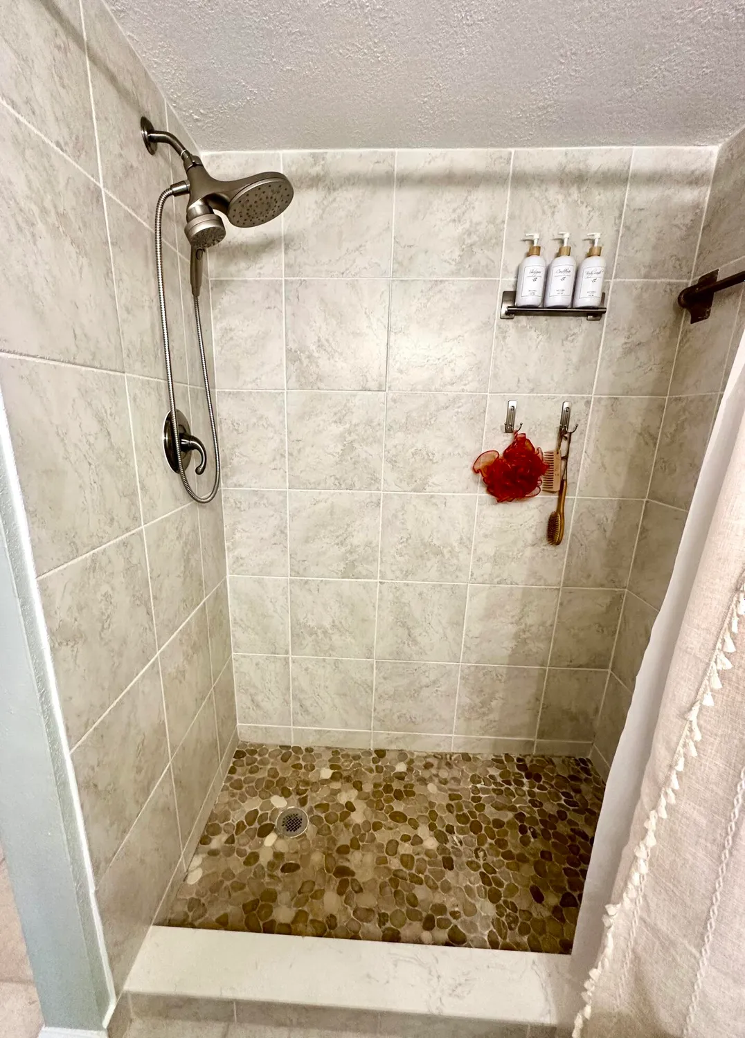 Property Slideshow image 21 of 55 | 33 colonial club dr apt 204, Boynton Beach, FL, 33435