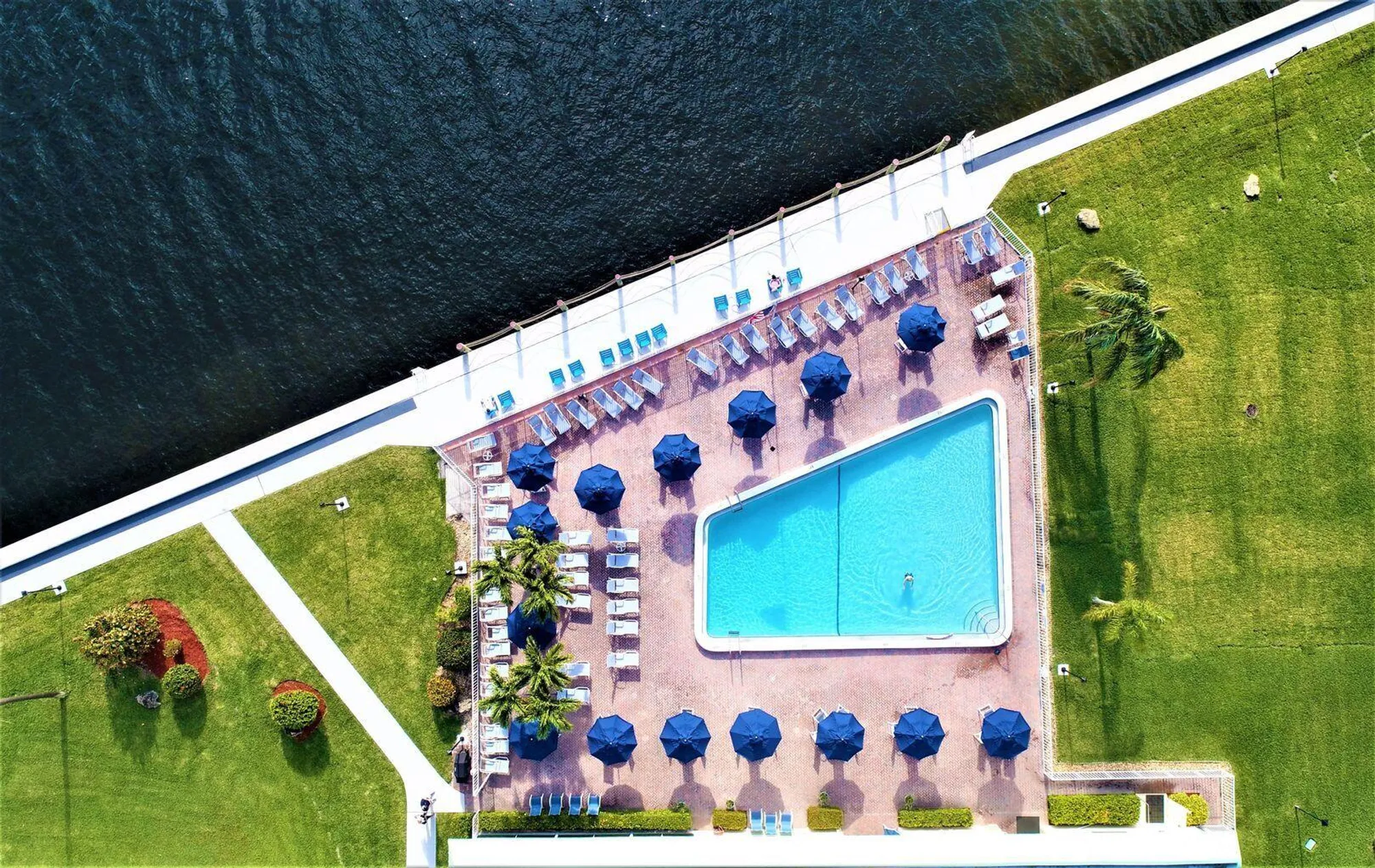 Property Slideshow image 32 of 55 | 33 colonial club dr apt 204, Boynton Beach, FL, 33435