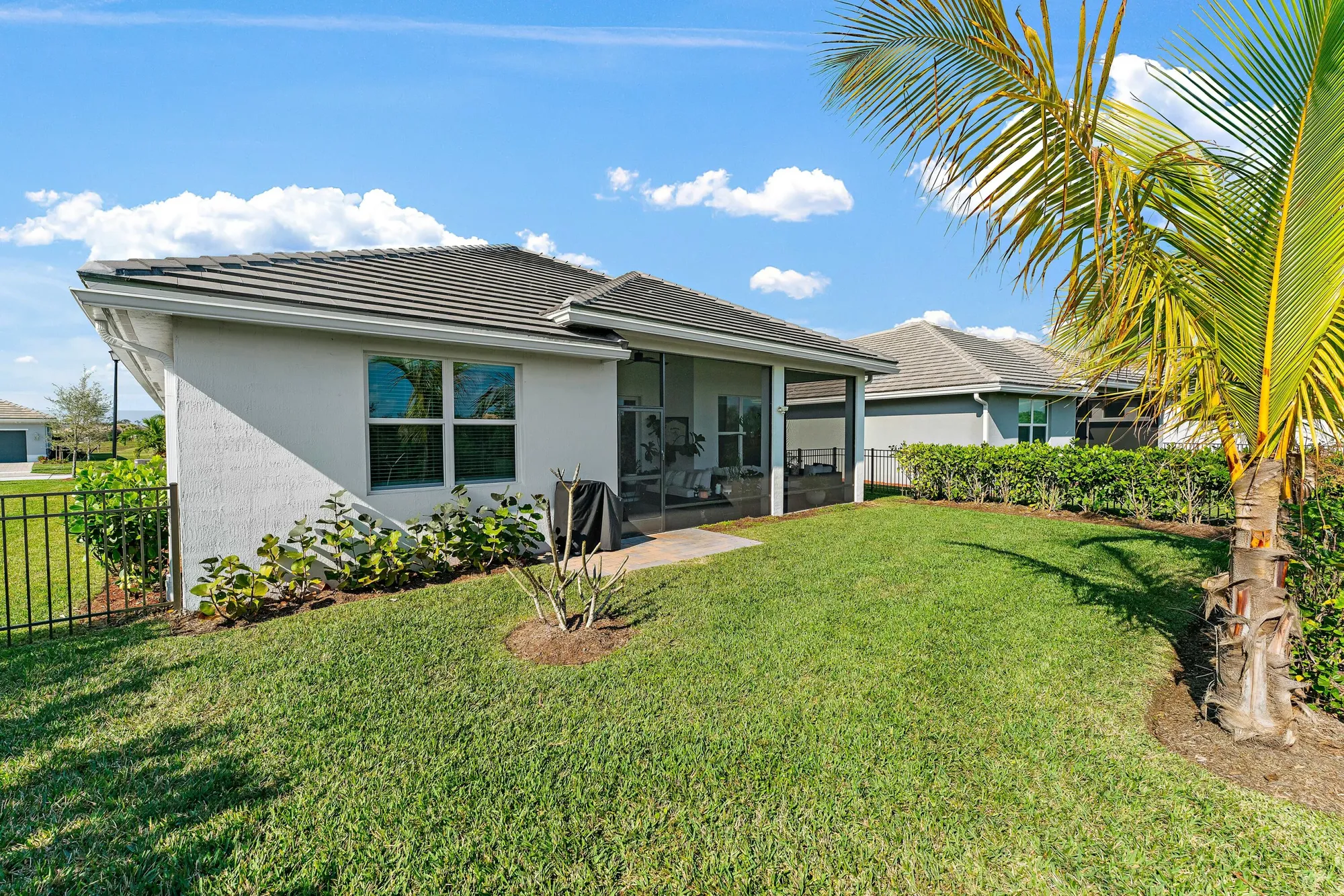 Property Slideshow image 38 of 62 | 12489 sw sunrise lake ter, Port Saint Lucie, FL, 34987