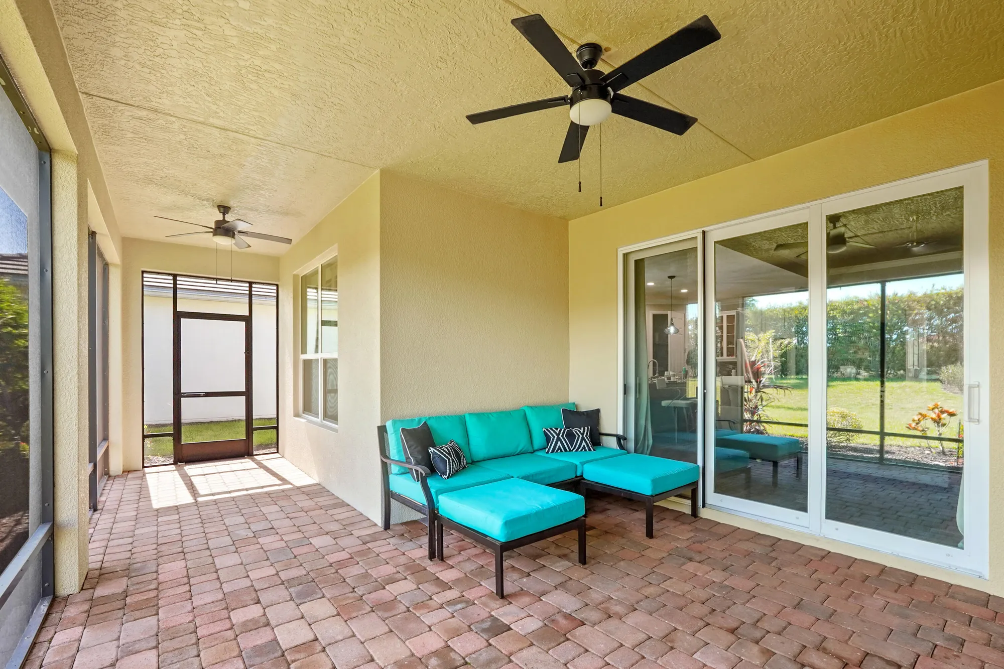 Property Slideshow image 33 of 74 | 10127 sw cypress wood ct, Port Saint Lucie, FL, 34987