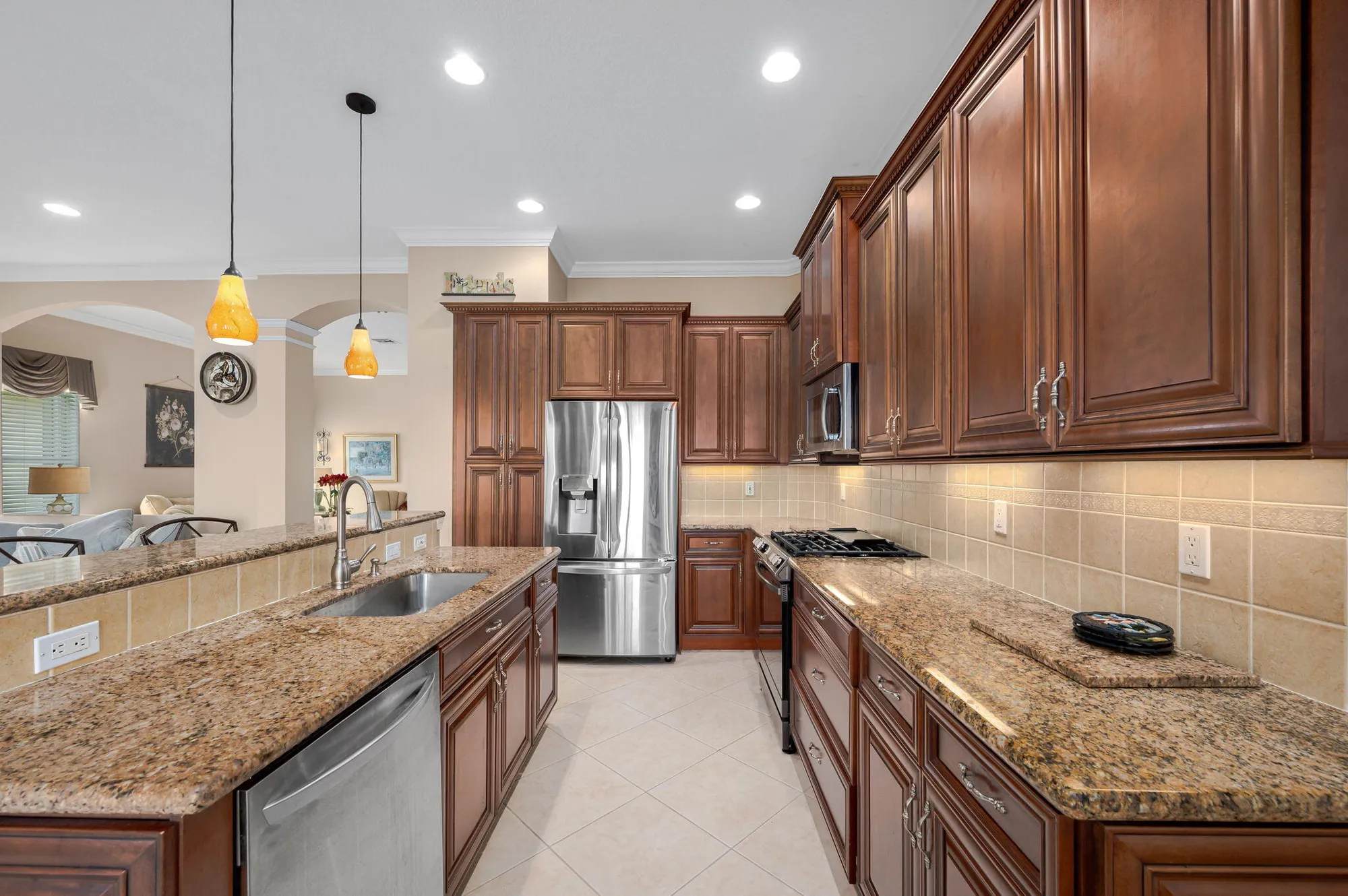 Property Slideshow image 6 of 41 | 301 nw clearview ct, Port Saint Lucie, FL, 34986