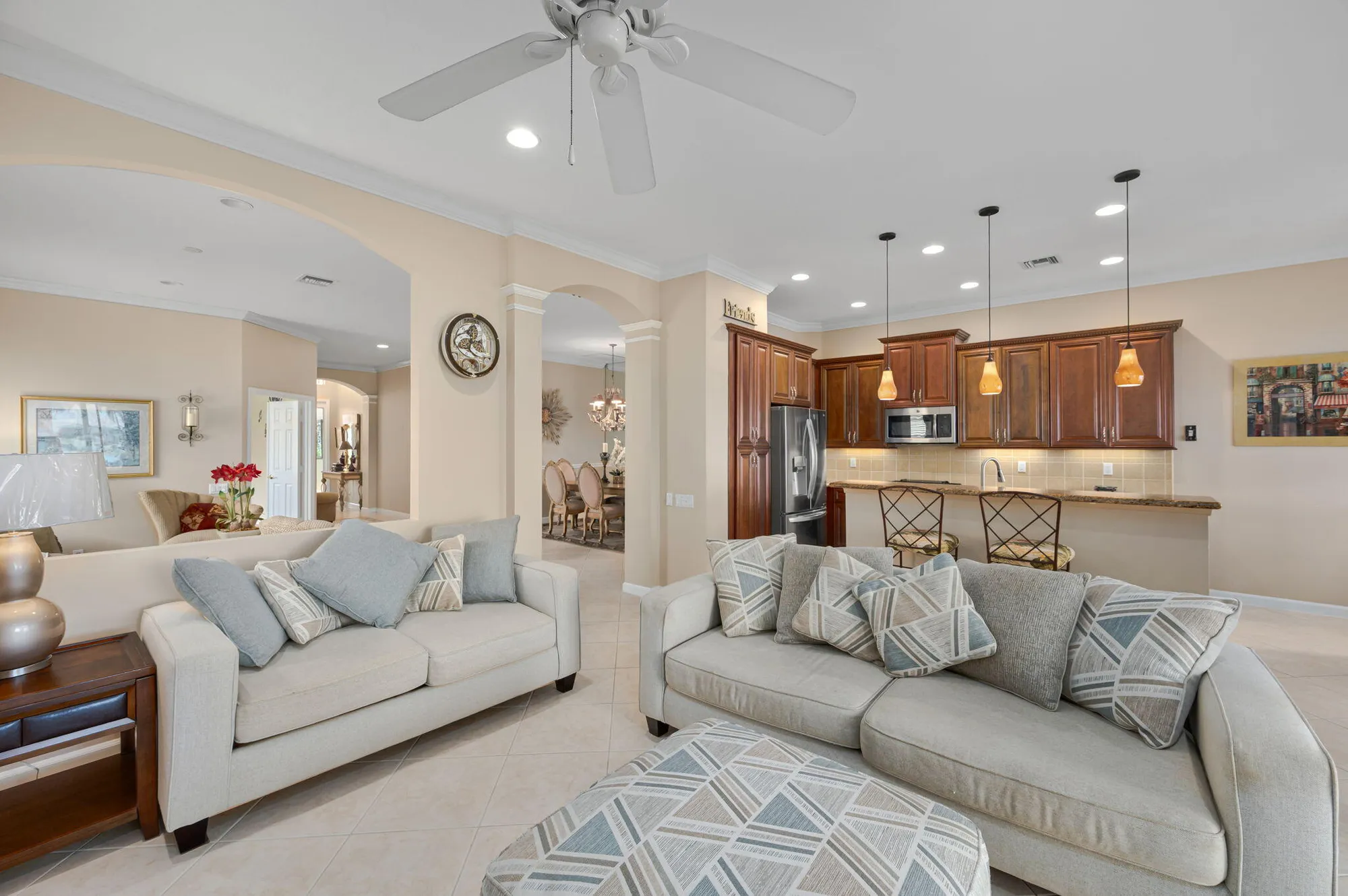 Property Slideshow image 9 of 41 | 301 nw clearview ct, Port Saint Lucie, FL, 34986