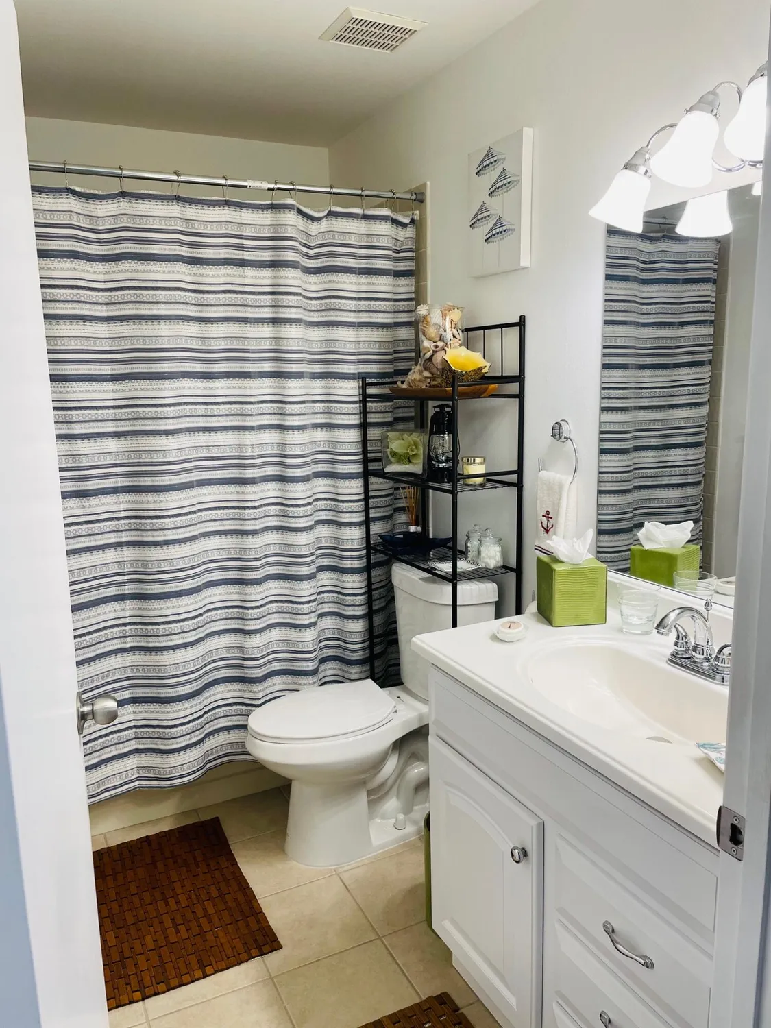 Property Slideshow image 6 of 32 | 3372 jog park dr, Greenacres, FL, 33467