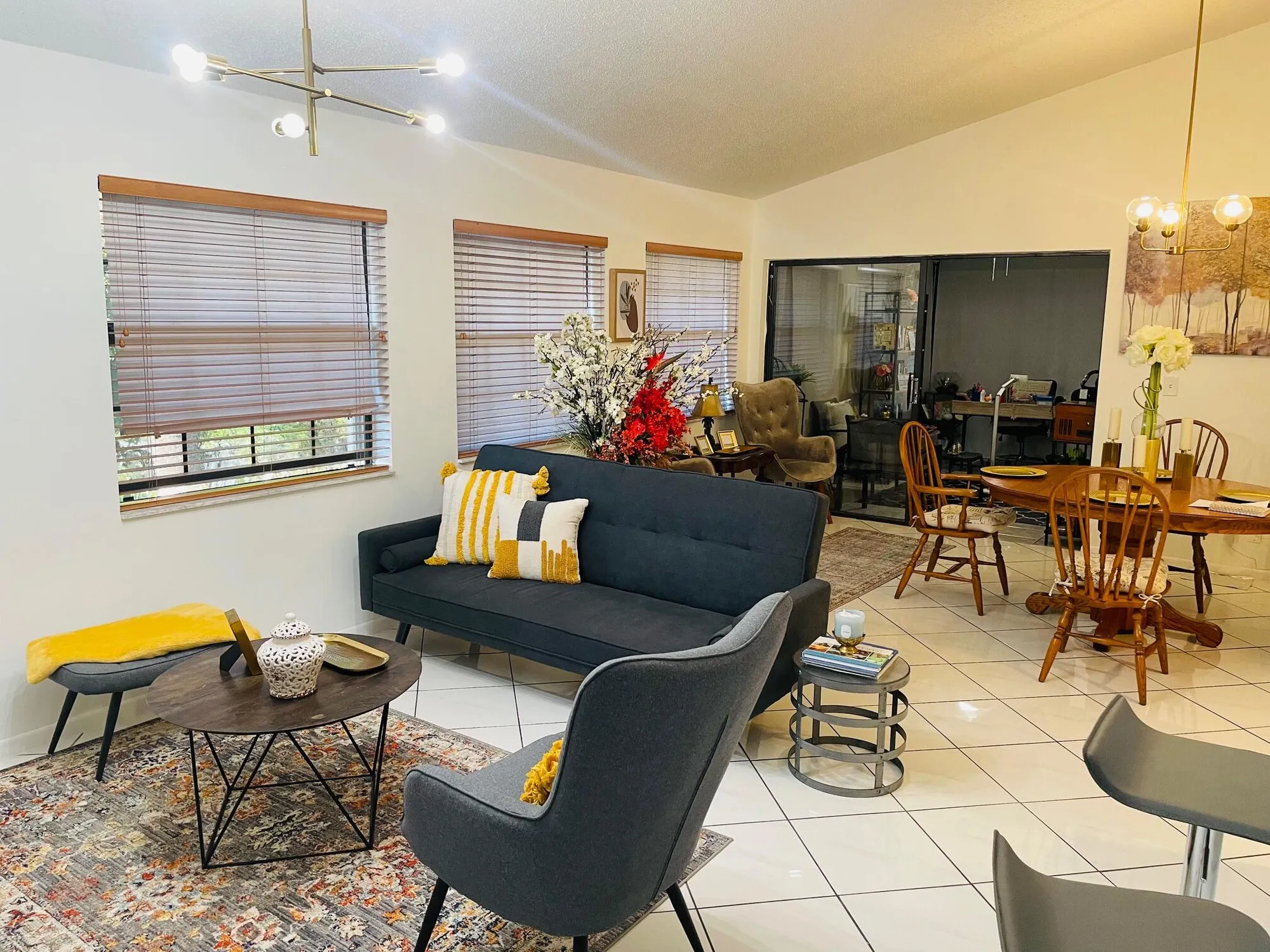 Property Slideshow image 11 of 32 | 3372 jog park dr, Greenacres, FL, 33467